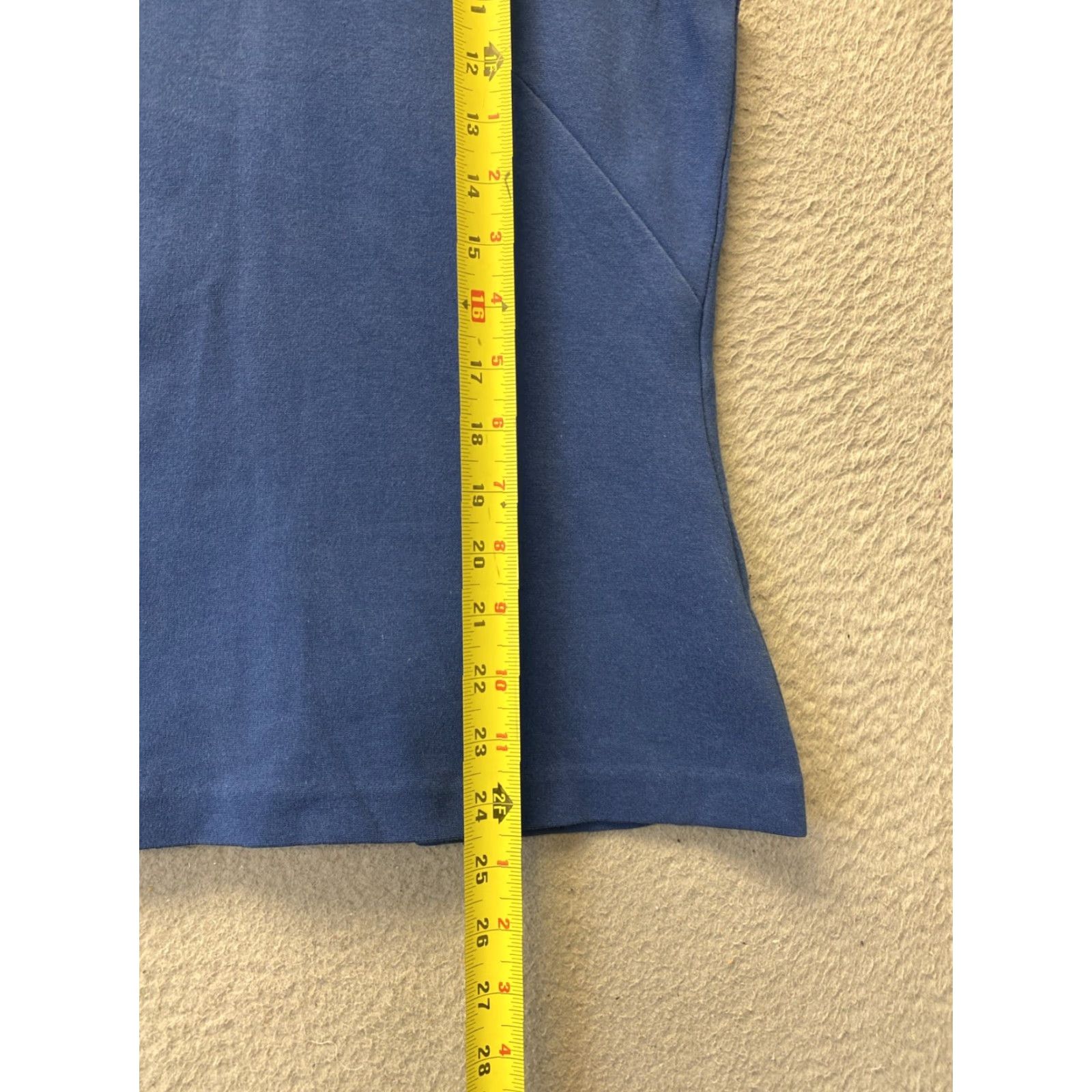 J.Crew VINTAGE J.CREW Sleeveless Tank Shirt Womens Size S Blue Indigo V-Neck Slim Fit Tang Shirt? Size S / US 4 / IT 40 - 4 Thumbnail