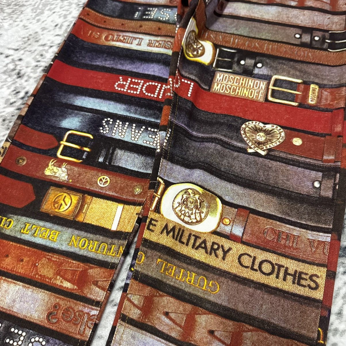 Moschino Archive 90s Moschino Trompe L’Oiel All Type Belt Denim Pants Size US 32 / EU 48 - 7 Thumbnail