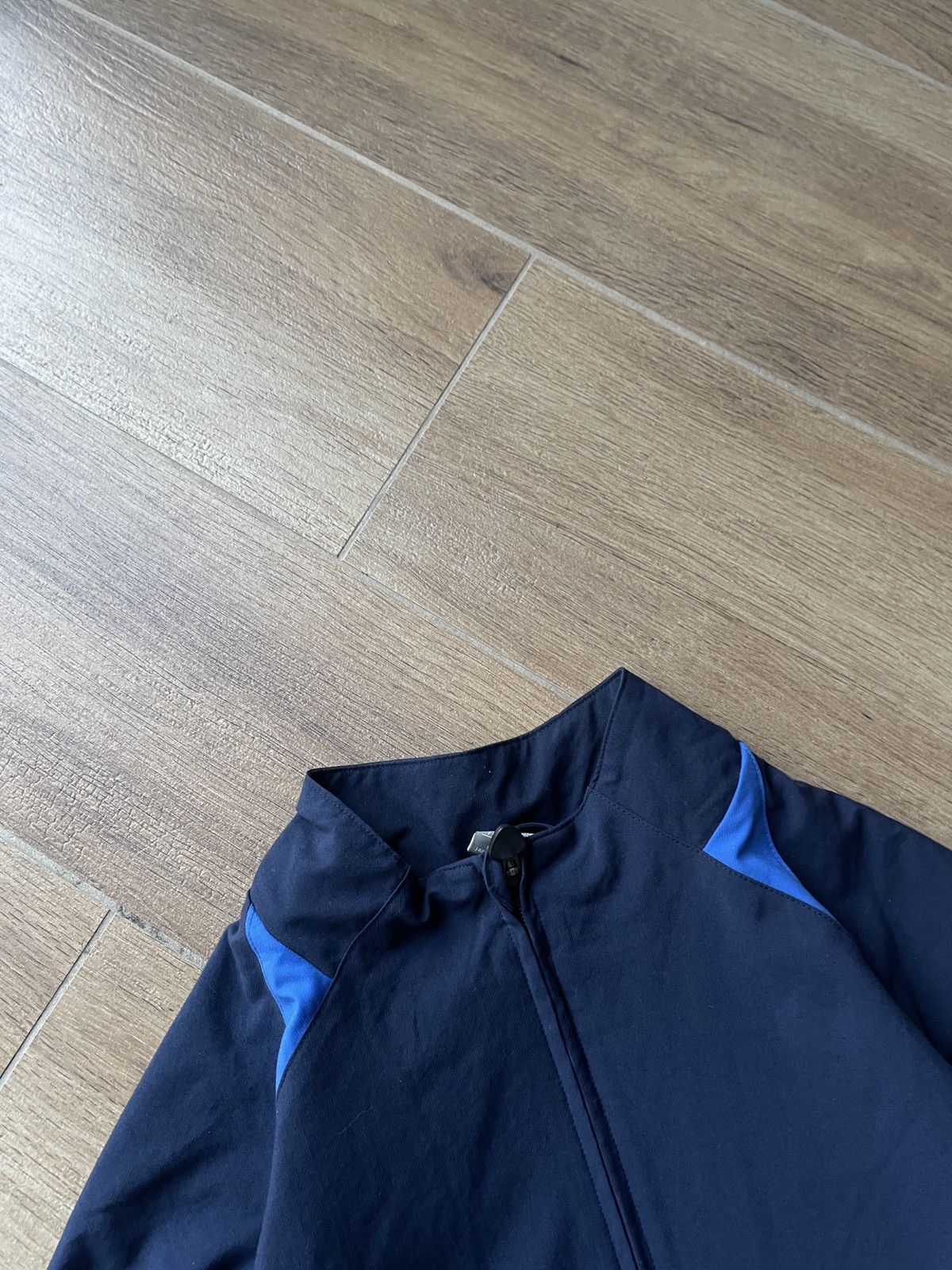 Nike Nike Vintage Nylon Track Jacket Drill Japanese Avant Garde Size US XL / EU 56 / 4 - 6 Thumbnail