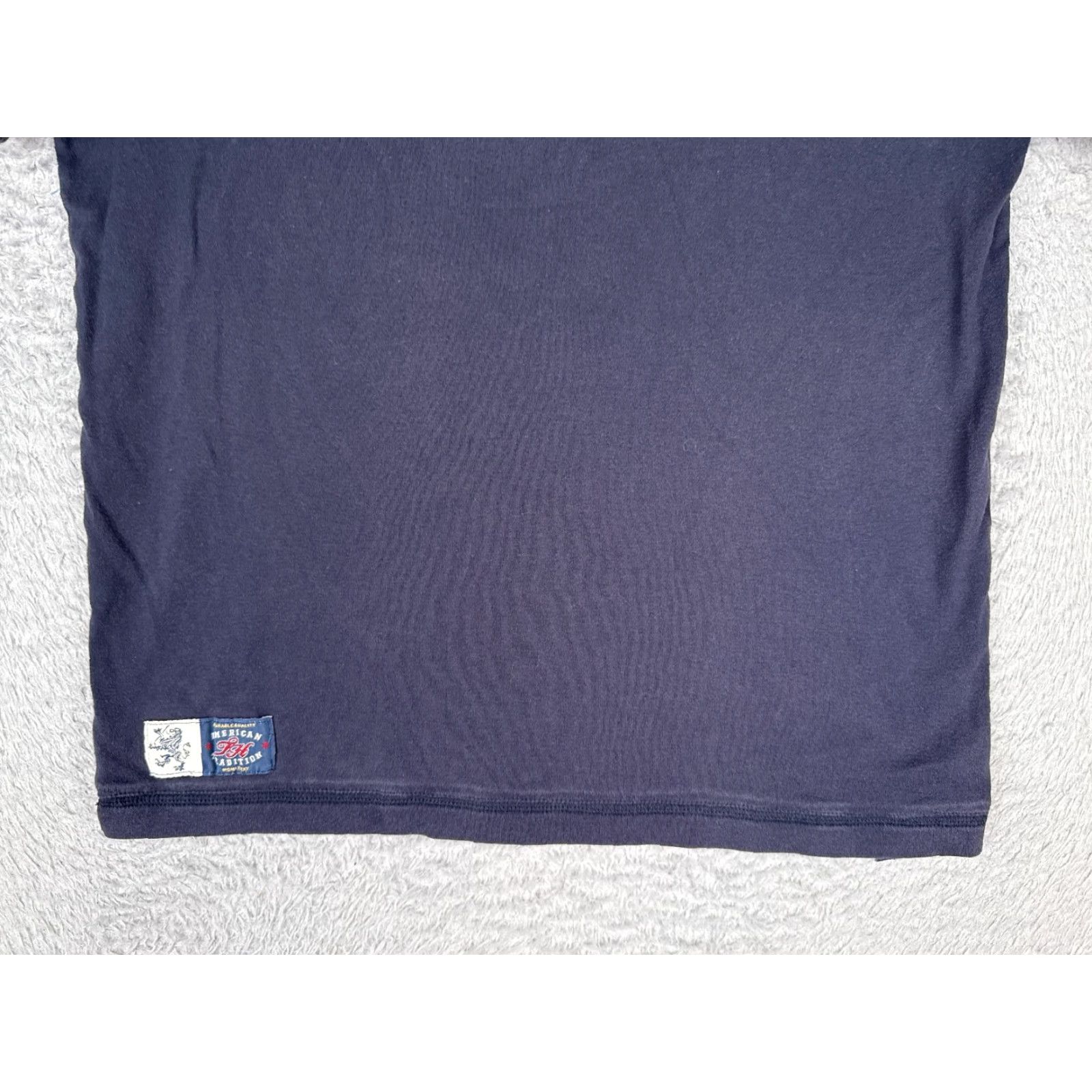 Tommy Hilfiger Tommy Hilfiger Shirt Adult Medium Blue Short Sleeve Crew Neck Cotton Jersey Embroidered Logo Pockets Machine Washable Men’s T-Shirt Regular Fit Size US M / EU 48-50 / 2 - 5 Thumbnail