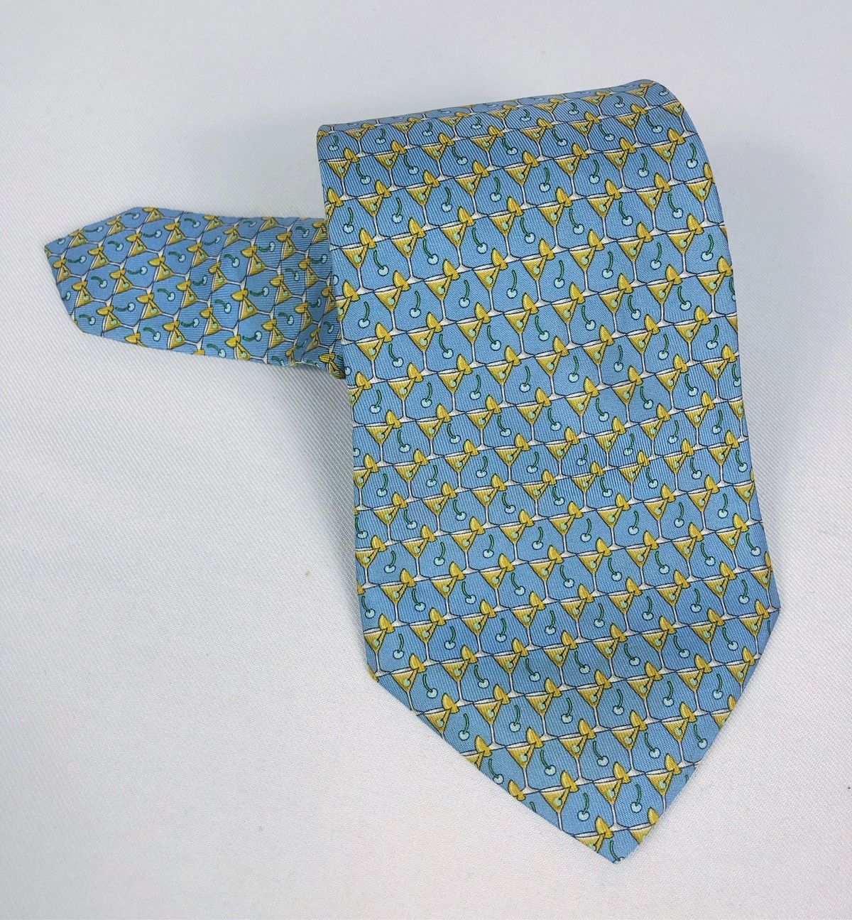Salvatore Ferragamo Vintage Salvatore Ferragamo Cherry Martini Motive Silk Tie Size ONE SIZE - 10 Thumbnail