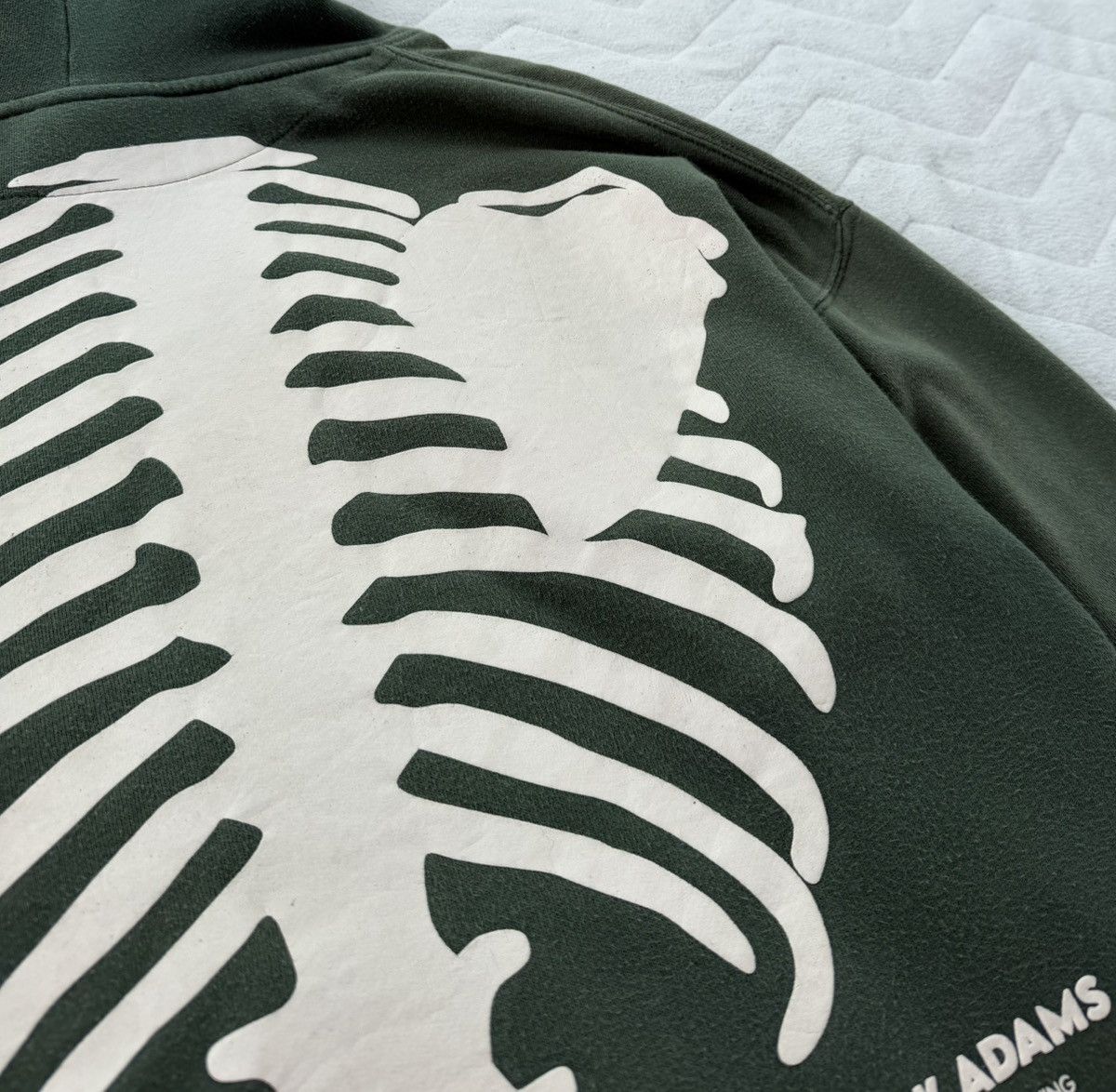 Japanese Brand The Black Adams Skeleton Back Print Hoodie Faded Streetwear Size US M / EU 48-50 / 2 - 4 Thumbnail