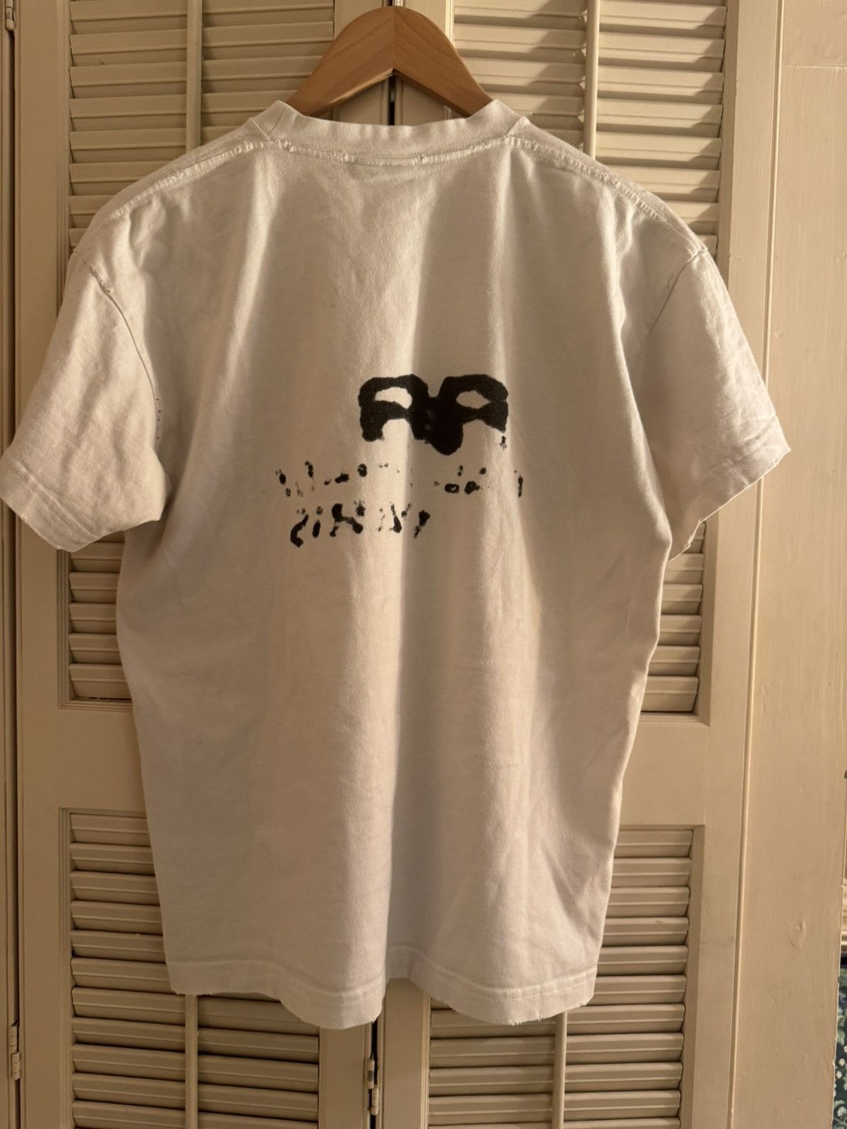 Balenciaga Graphic Paint Splatter Tee Size US XS / EU 42 / 0 - 2 Thumbnail