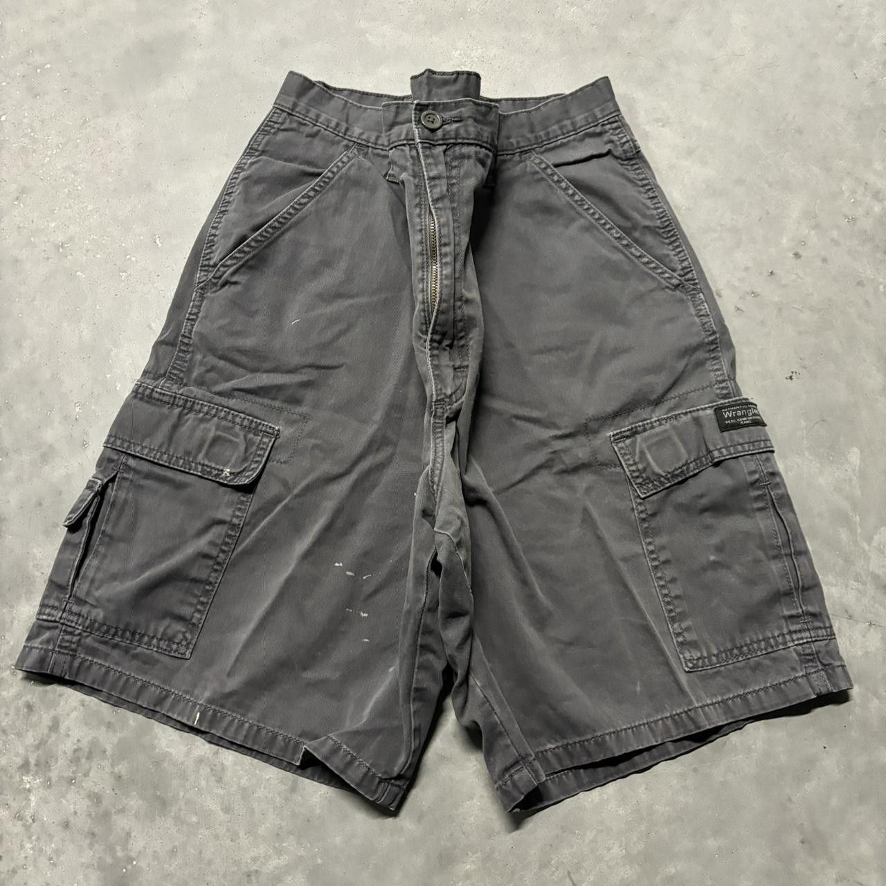 Japanese Brand × Vintage Crazy Vintage Y2K/2000s Baggy Grunge Grey Skater Cargo Shorts! Size US 36 / EU 52 - 1 Thumbnail