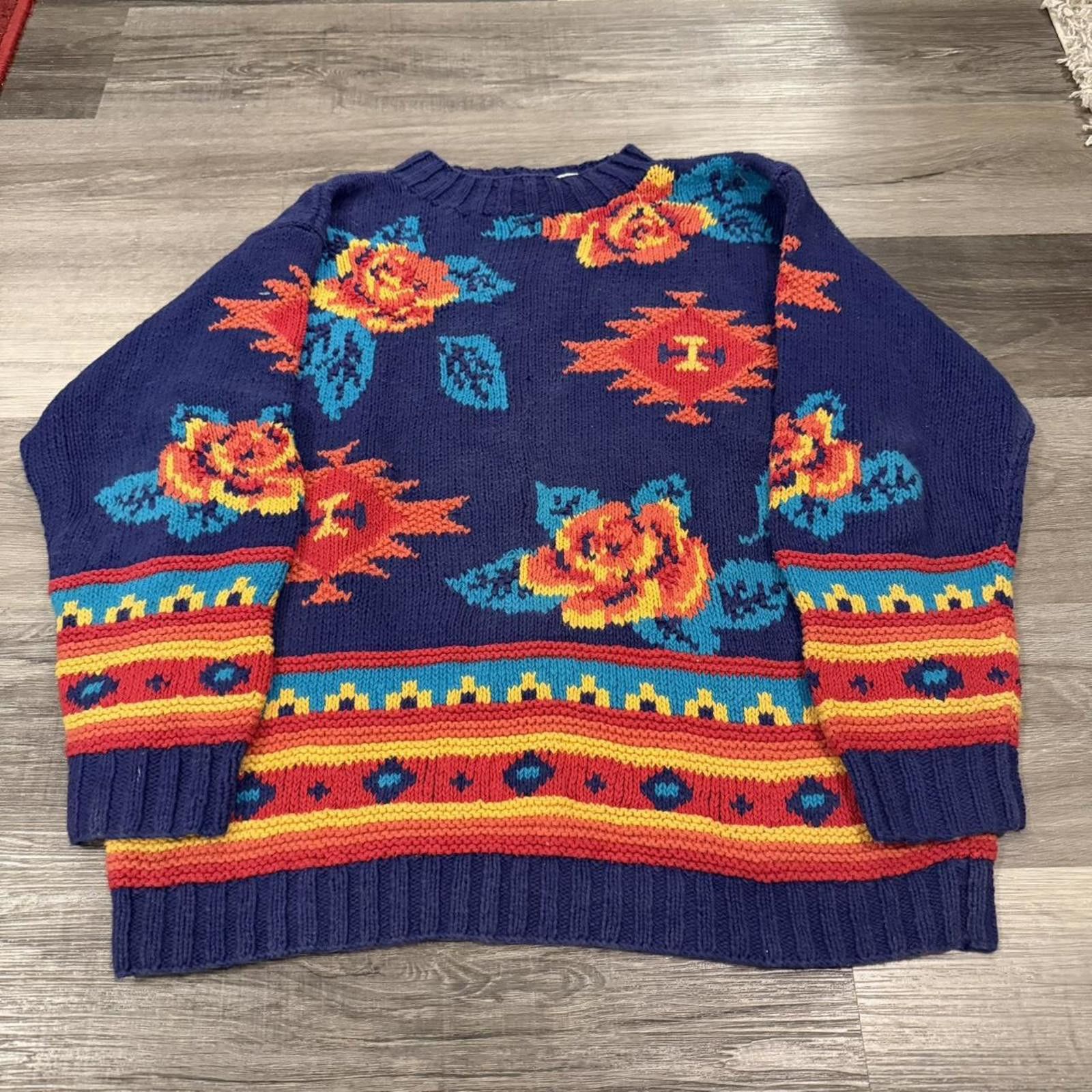Other vintage Amanda braendel floral Aztec hand knit sweater L 90s Size US L / EU 52-54 / 3 - 1 Thumbnail