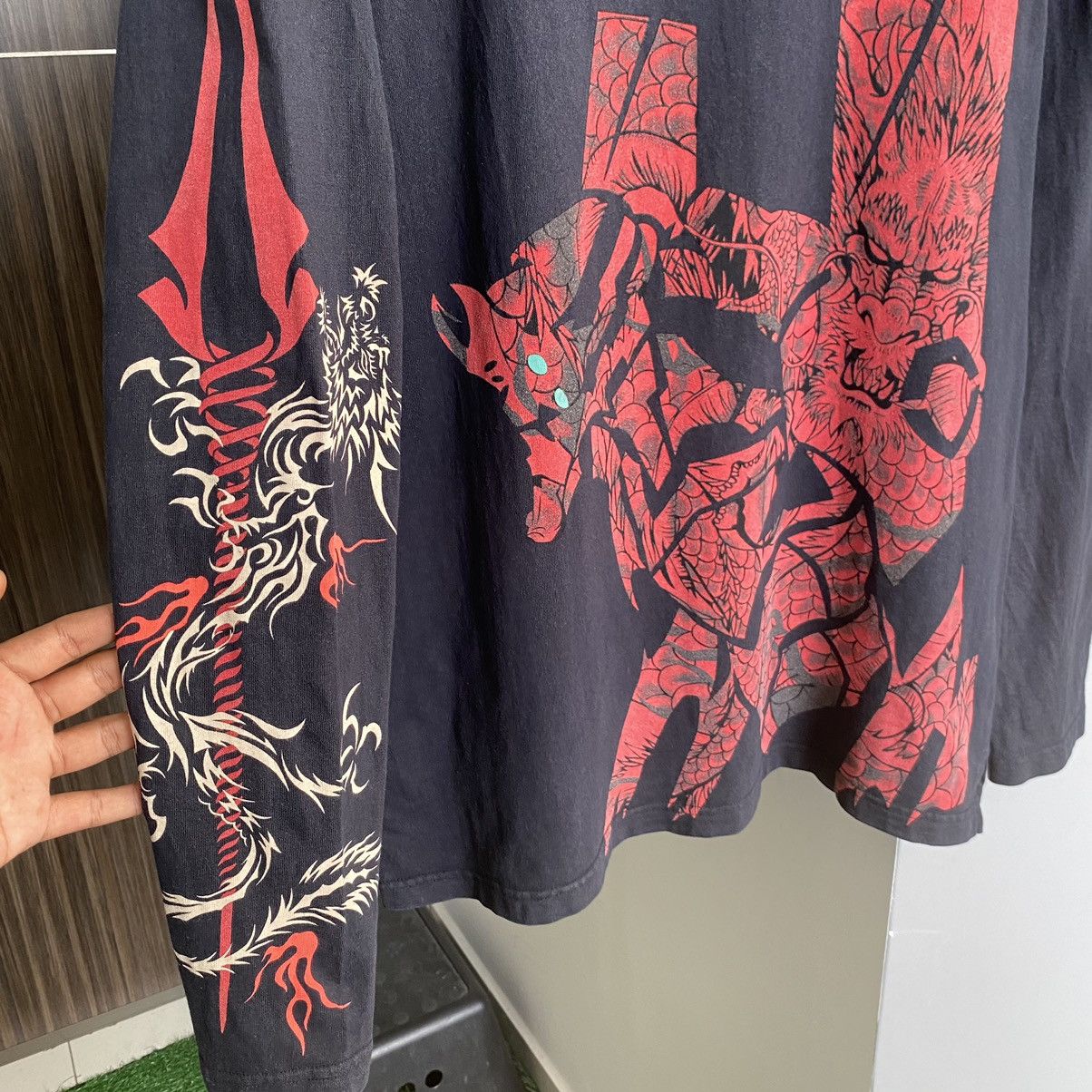 Anime Thrashed Faded NERV Evangelion Neon Genesis ERD GRUNGE TEE Size US XL / EU 56 / 4 - 4 Thumbnail