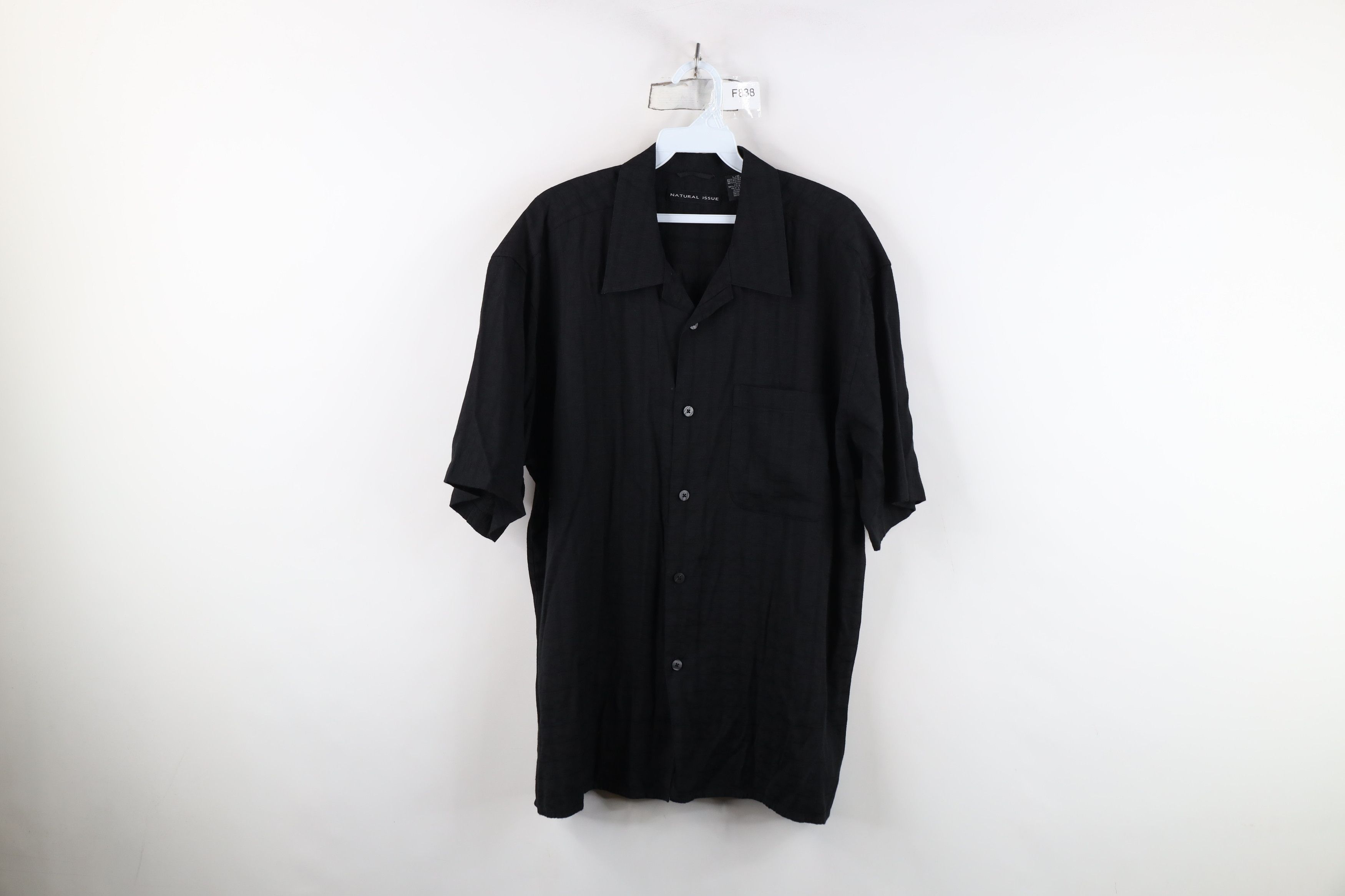 Vintage Vintage 90s Y2K Streetwear Knit Camp Collar Button Shirt Size US L / EU 52-54 / 3 - 1 Thumbnail