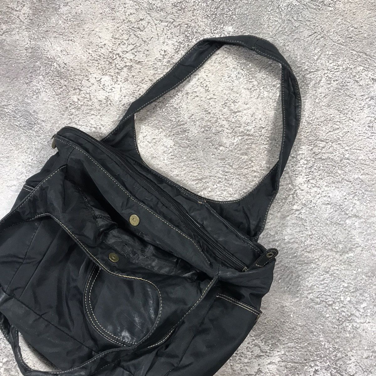 Vintage Vintage 90s Y2K Black Tactical Crossbody Bag Streetwear OS Size ONE SIZE - 5 Thumbnail