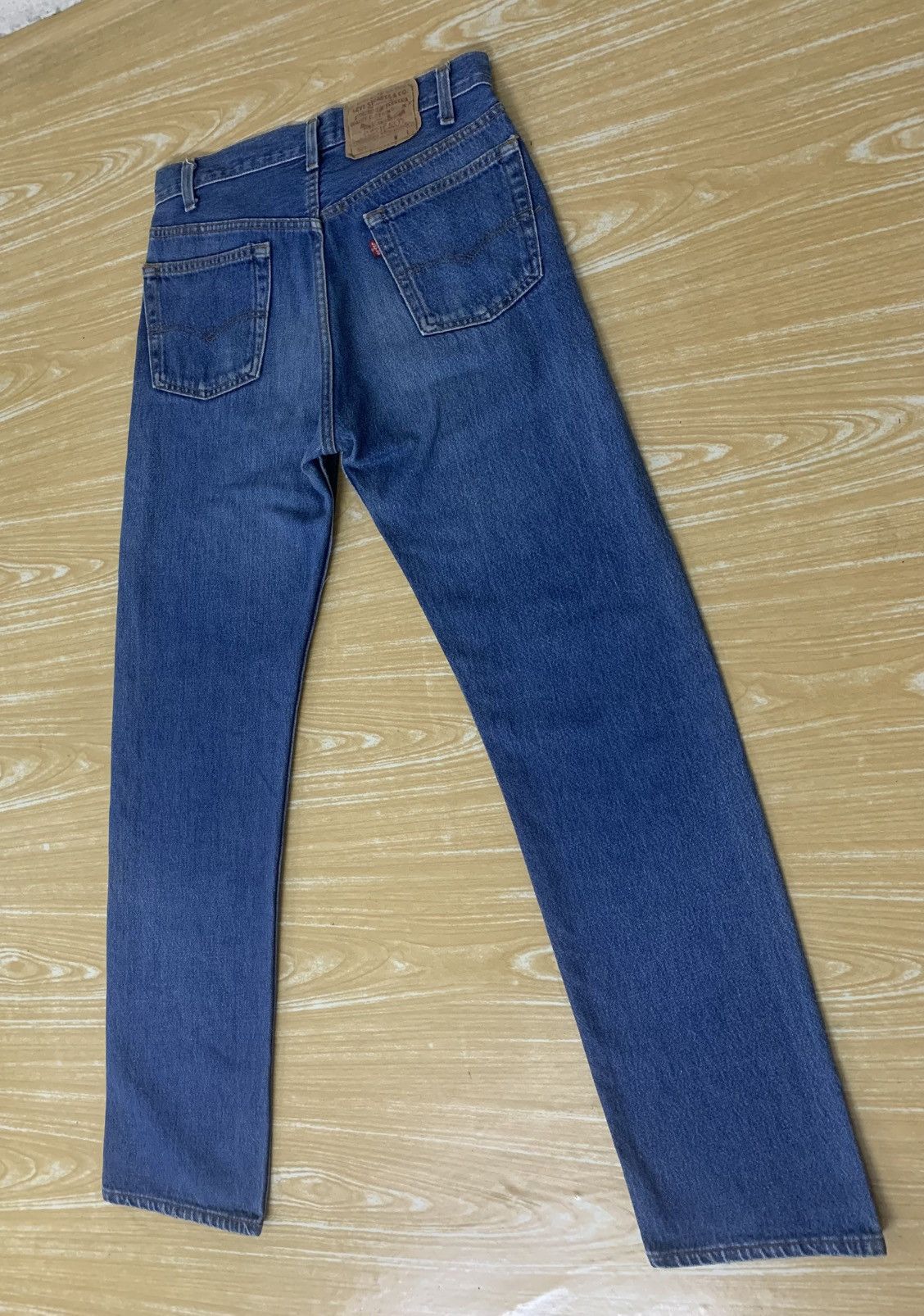 Levi's Vintage Levi’s 501 Button Fly #520 Denim Jeans Pants Size US 28 / EU 44 - 8 Thumbnail