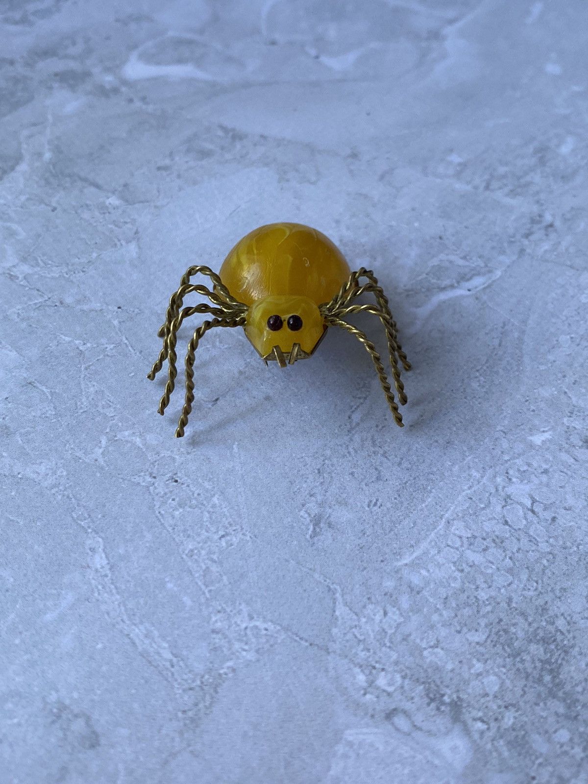 Jewelry × Vintage Soviet Vintage Yellow Spider Brooch - Rare Collectible Size ONE SIZE - 3 Thumbnail