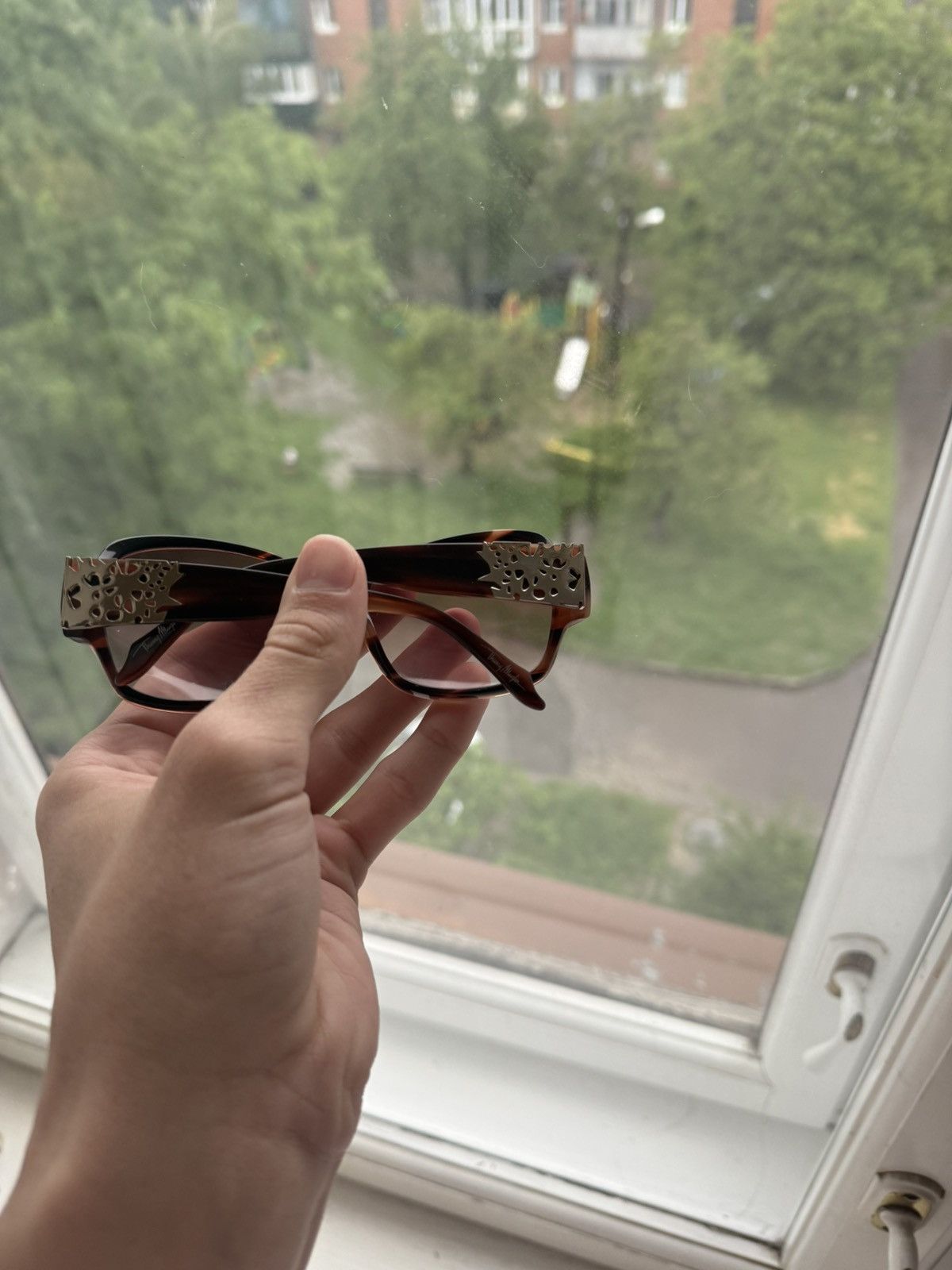 Thierry Mugler × Vintage Rare THIERRY MUGLER TM 10209 C4 Sunglasses 55[]17 130 Size ONE SIZE - 2 Thumbnail