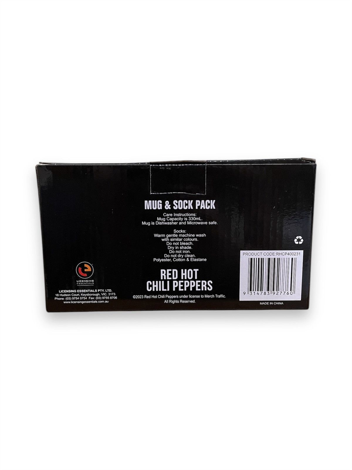 Band Tees RED HOT CHILI PEPPERS OFFICIAL COFFEE MUG & SOCK PACK (2023) Size ONE SIZE - 3 Thumbnail