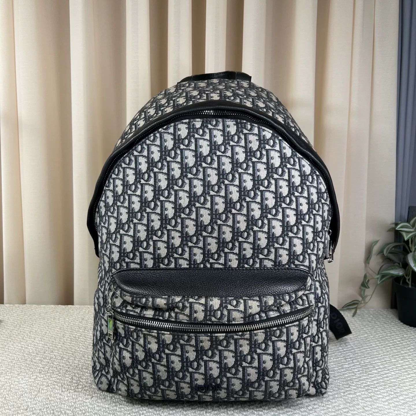 Dior Pre-loved Bag Very good condition Size ONE SIZE - 1 Thumbnail