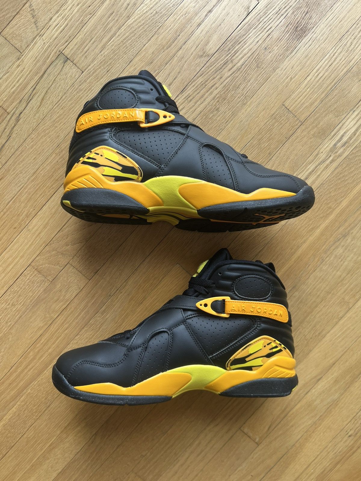 Jordan Brand Brand New Air Jordan 8 Retro ‘Taxi’ Size US 10 / EU 43 - 3 Thumbnail