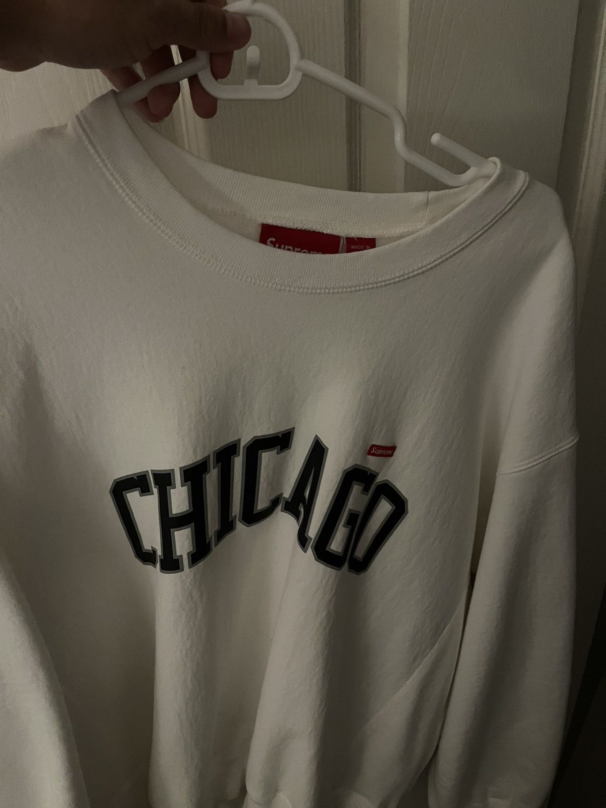 Supreme SUPREME CHICAGO SHOP SMALL BOX LOGO CREWNECK SIZE L MENS 