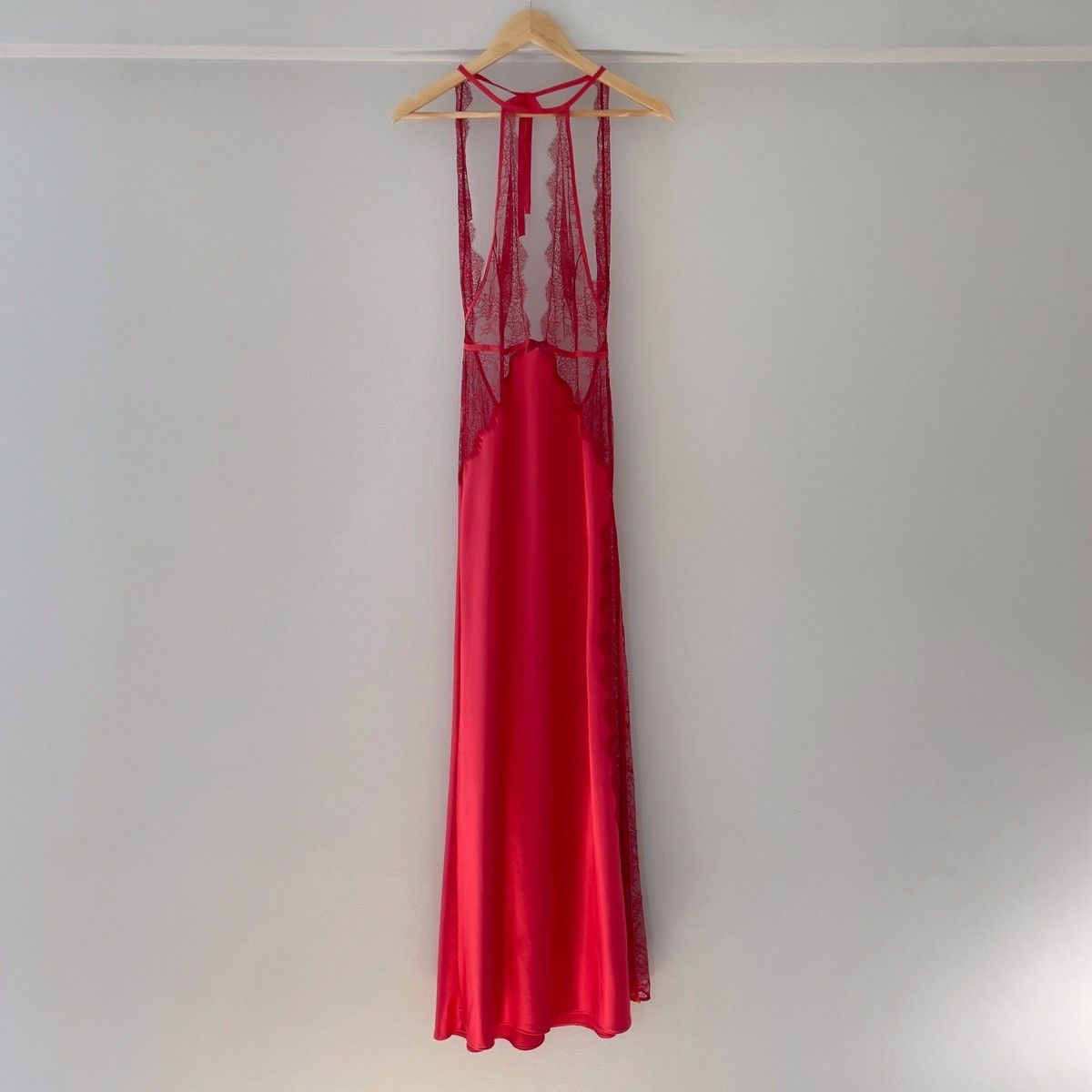 Victoria's Secret VS Red Satin & Lace Slip Gown (XS-S) Size S / US 4 / IT 40 - 11 Thumbnail