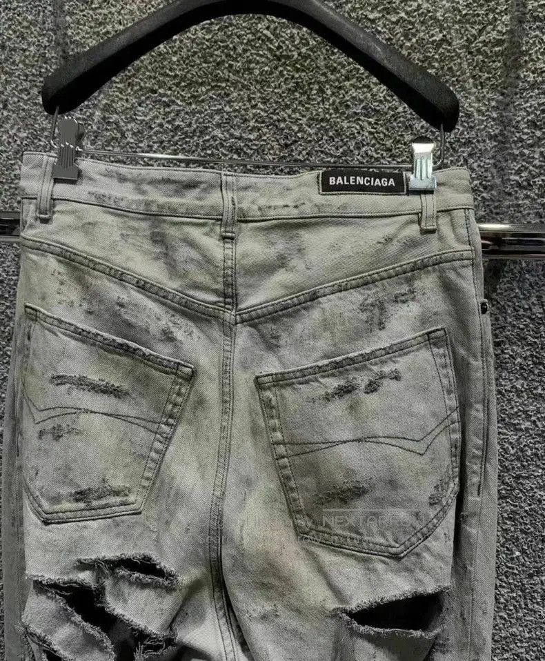 Balenciaga Balenciaga Super Destrop Ripped Jeans. Size US 34 / EU 50 - 3 Thumbnail