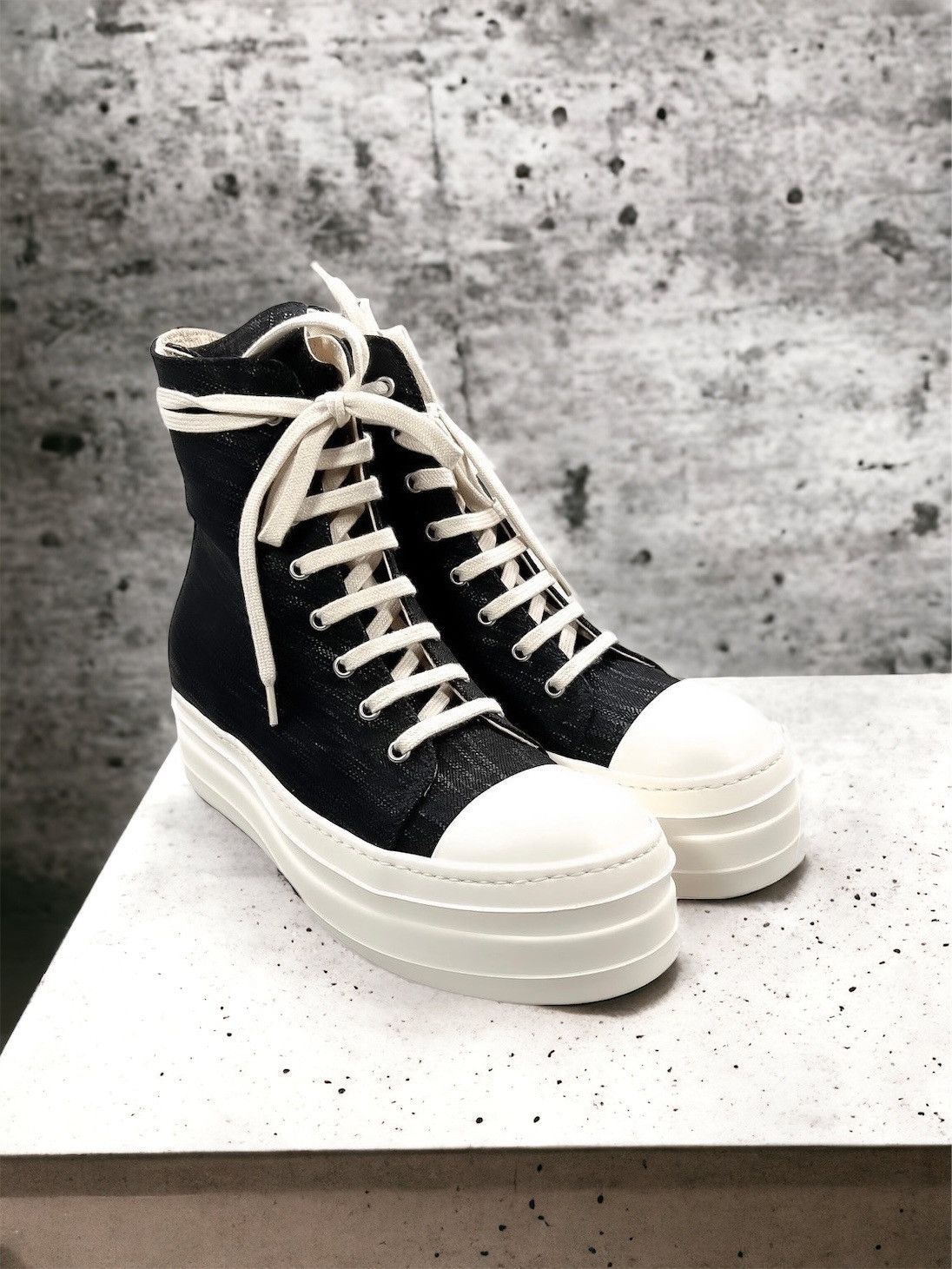 Rick Owens Rick Owens Waxed Double Bumper Ramones - FW19 “Larry 