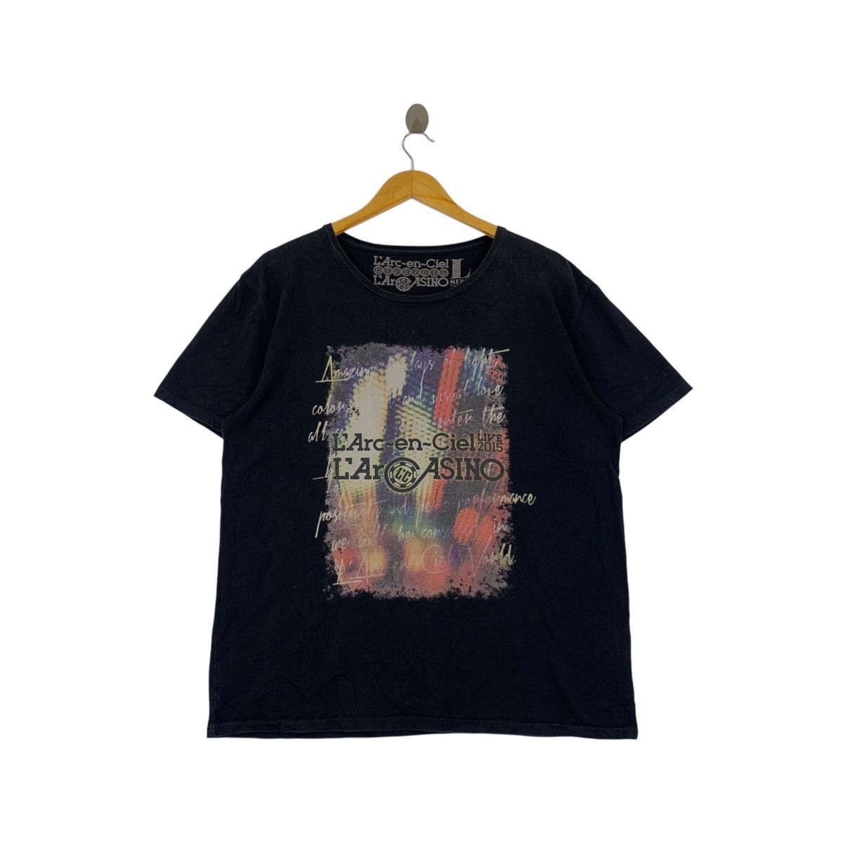 Vintage LARC EN CIEL Band LARCASINO Tour Live 2015 Tee Shirt Size L / US 10 / IT 46 - 1 Thumbnail