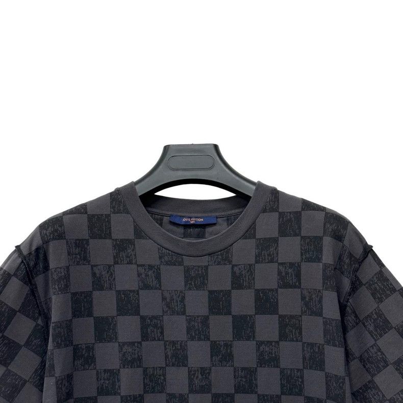 Louis Vuitton Louis Vuitton Checkerboard printed logo short sleeve Size US XL / EU 56 / 4 - 4 Thumbnail