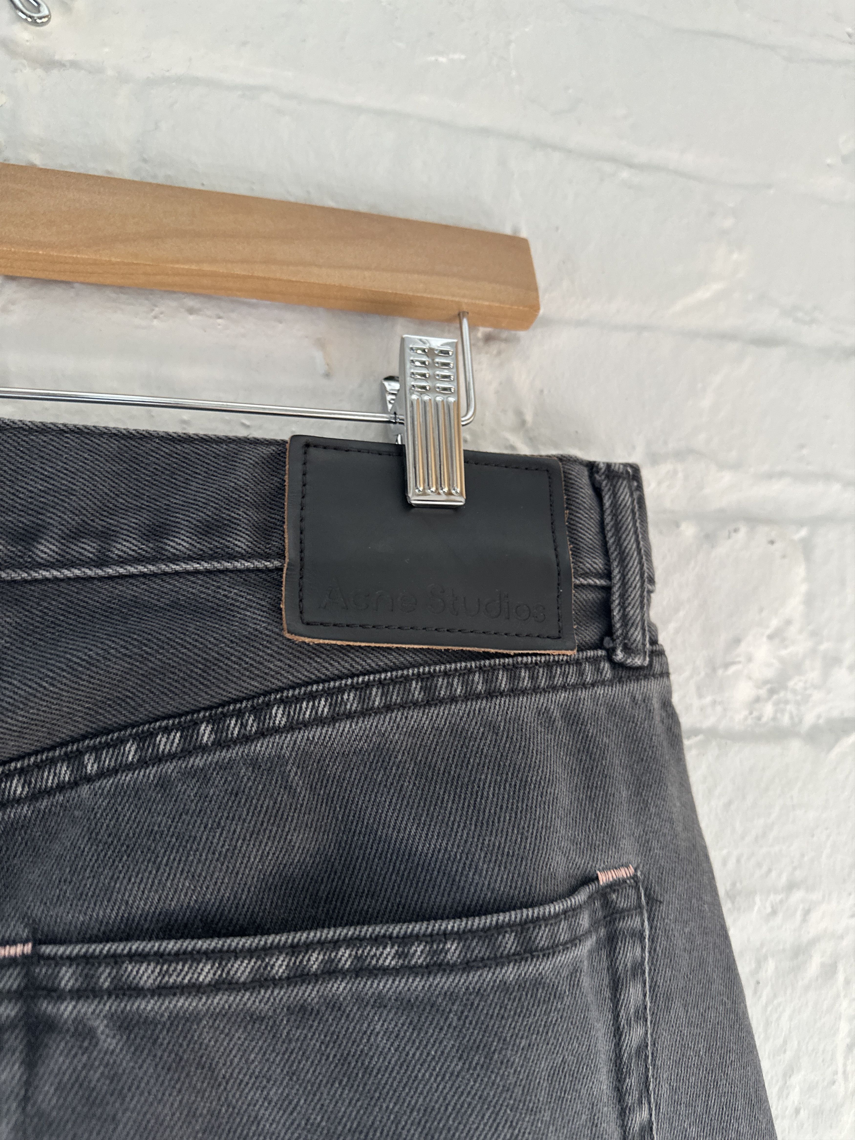 Acne Studios Acne Studios Wide Leg Jeans Size US 34 / EU 50 - 5 Thumbnail