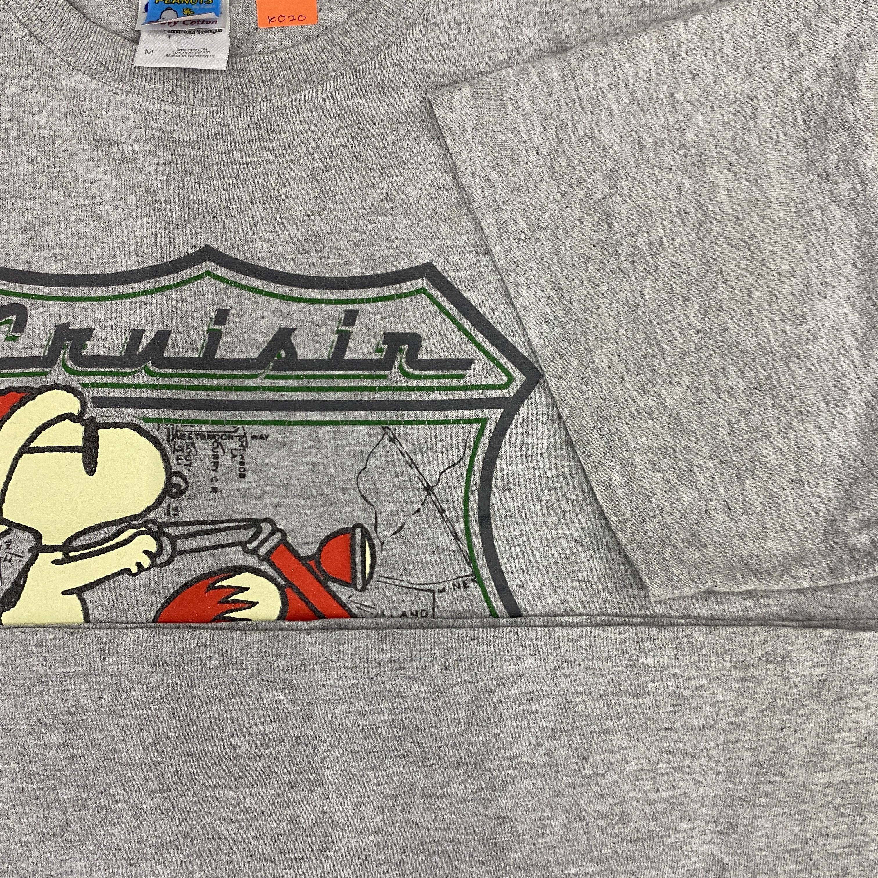 Gildan Vintage Snoopy Motorcycle Cruisin Christmas Shirt - K020 Size US M / EU 48-50 / 2 - 8 Thumbnail