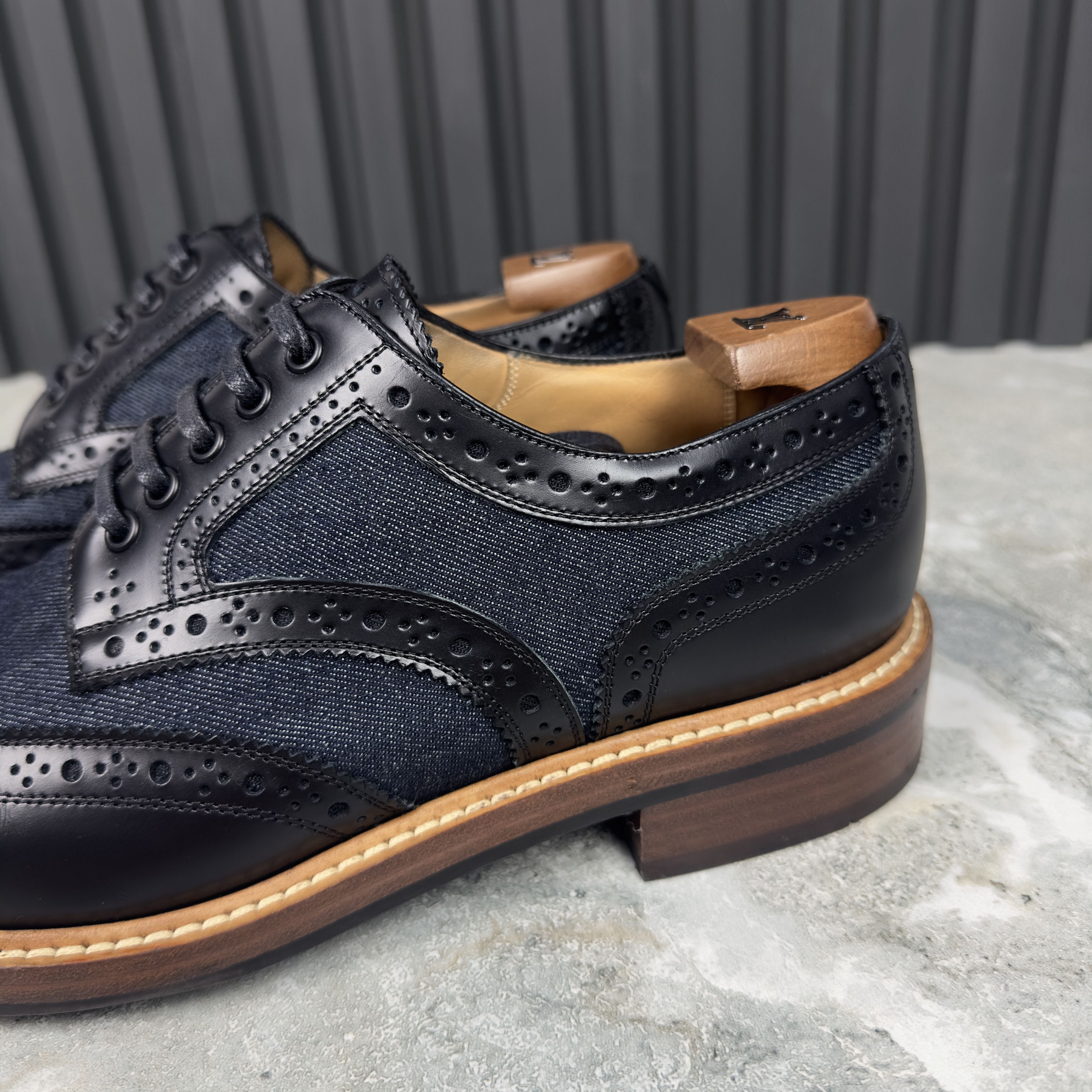 Louis Vuitton Louis Vuitton Voltaire Wingtip Derby Denim Leather Size US 9 / EU 42 - 16 Thumbnail