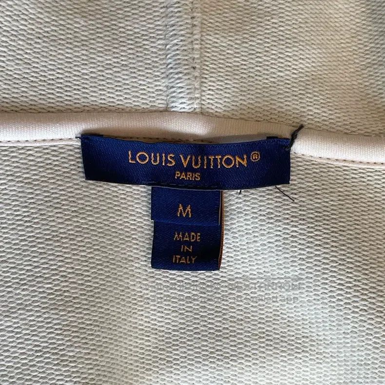 Louis Vuitton Louis Vuitton Full Logo Black Hooded Sweatshirt Size US M / EU 48-50 / 2 - 6 Thumbnail