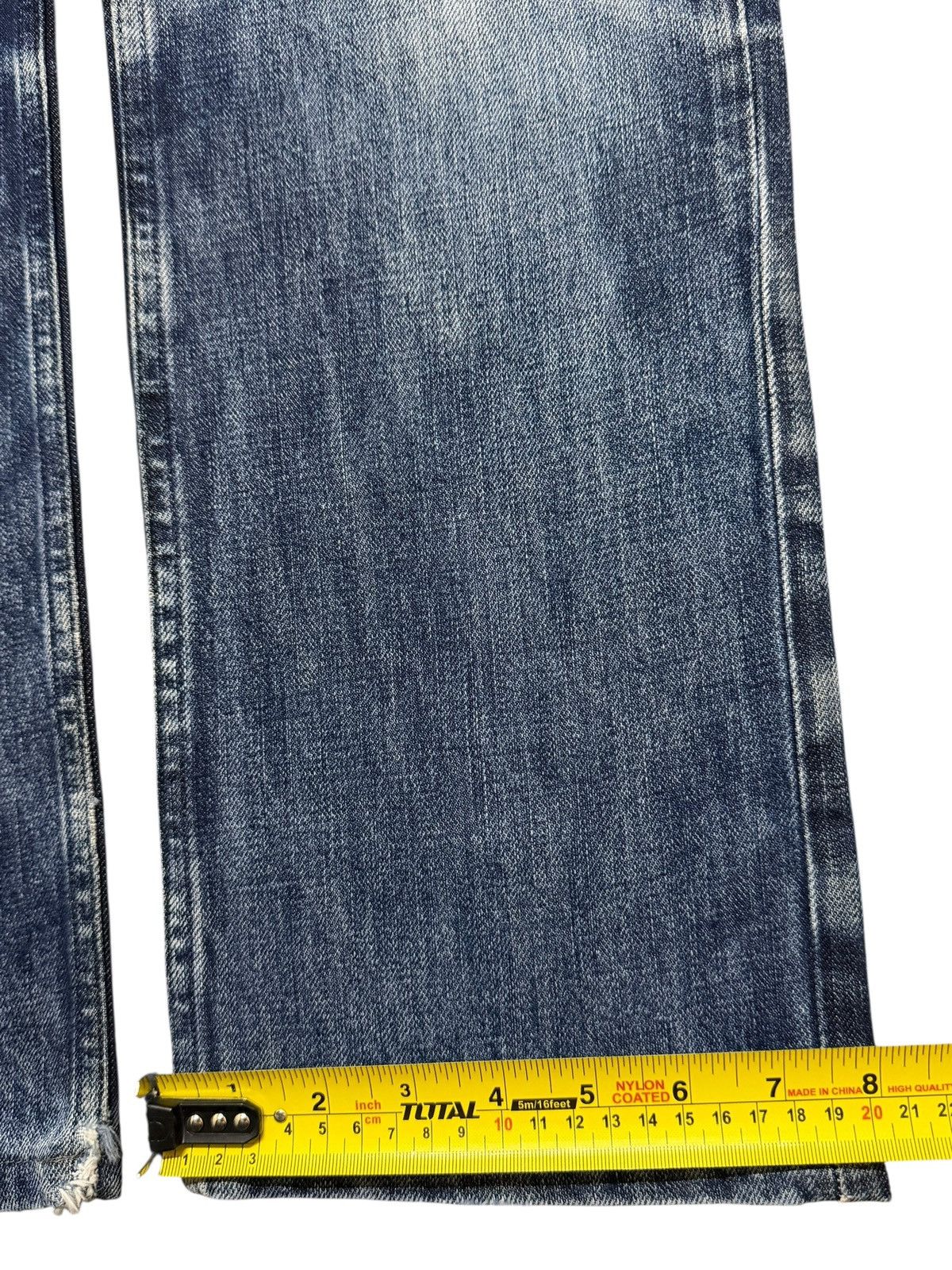 Roar Vintage 90s Japan Roar Blue Faded Wash Whisker Distressed Size US 32 / EU 48 - 15 Thumbnail