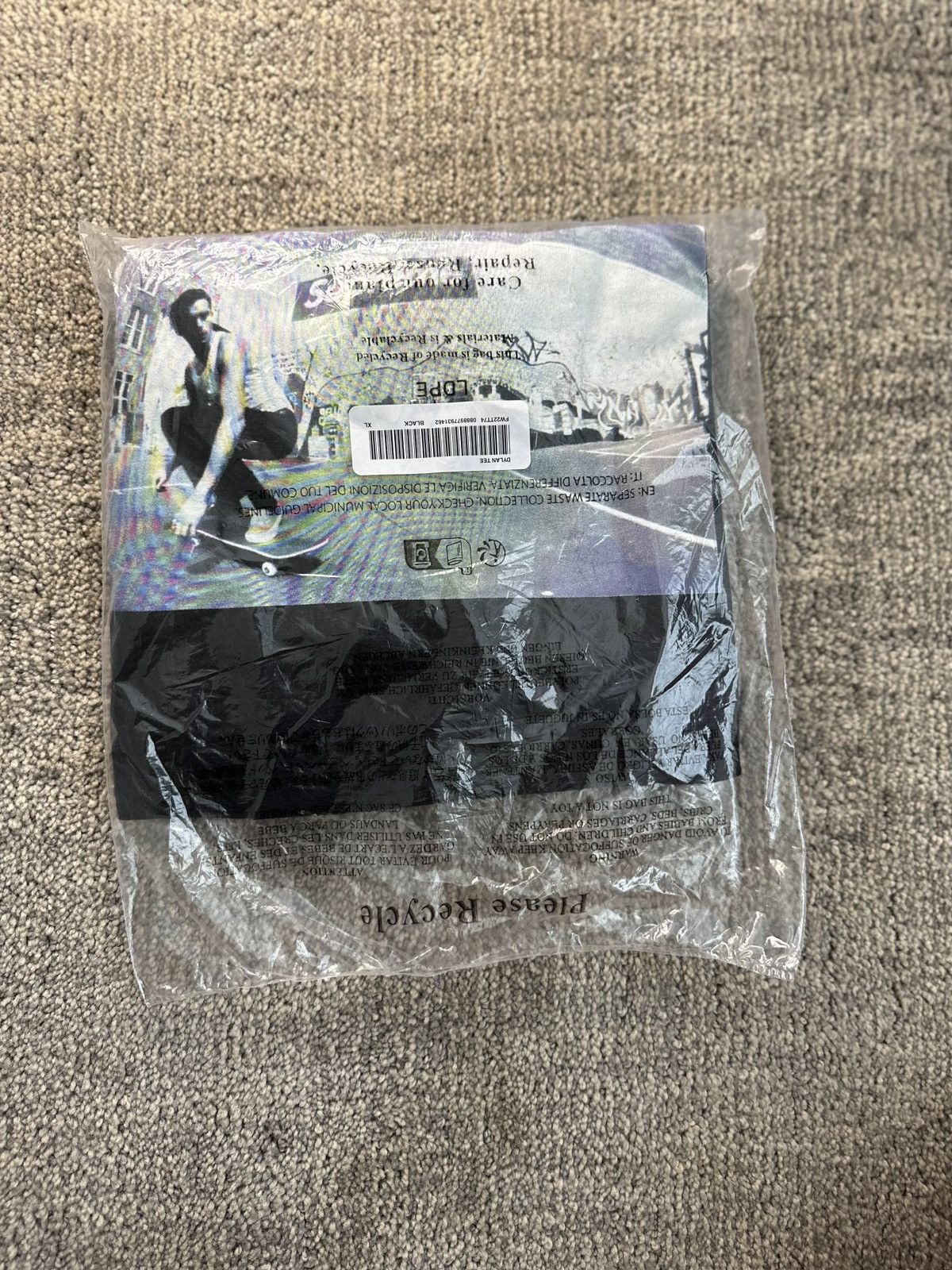 Supreme Supreme Dylan Tee Size US XL / EU 56 / 4 - 4 Thumbnail