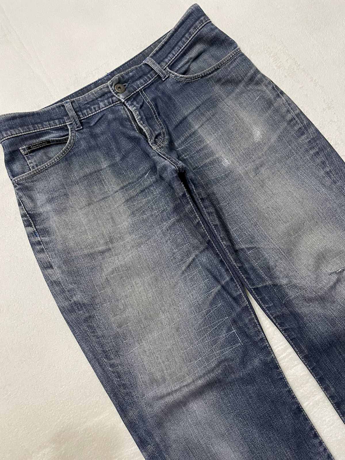 Calvin Klein Vintage Calvin Klein Jeans Straight Cut Distress Faded Jean Size US 33 - 7 Thumbnail