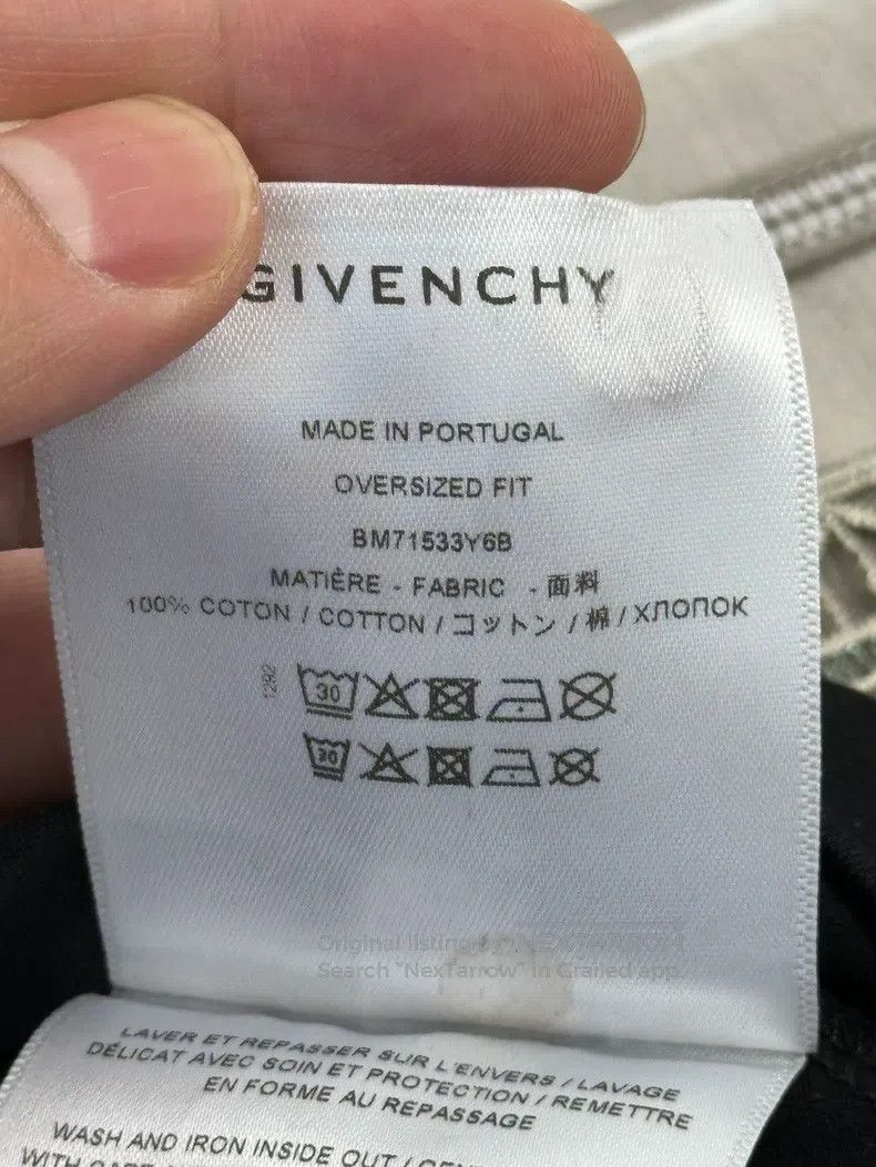 Givenchy Givenchy SS21 Oversized Logo Print Round Neck Short Sleeve Size US S / EU 44-46 / 1 - 9 Thumbnail