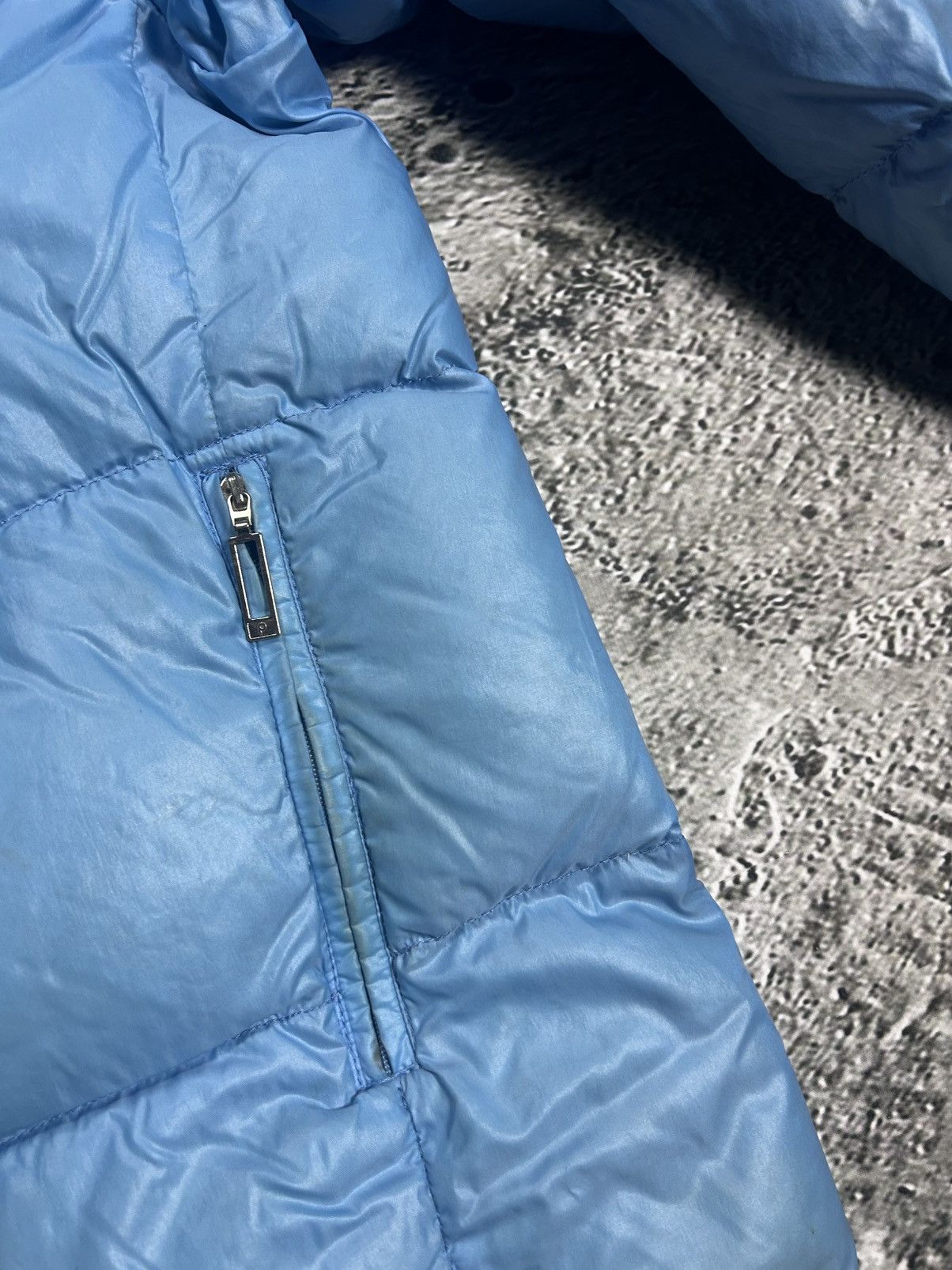 Moncler 90s Moncler vintage baby blue puffer jacket Size US L / EU 52-54 / 3 - 5 Thumbnail