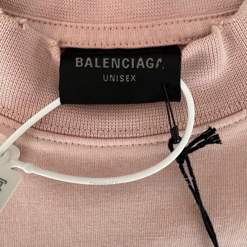 Balenciaga Balenciaga Logo Letter Printed Short Sleeve T-Shirt Size US S / EU 44-46 / 1 - 3 Thumbnail