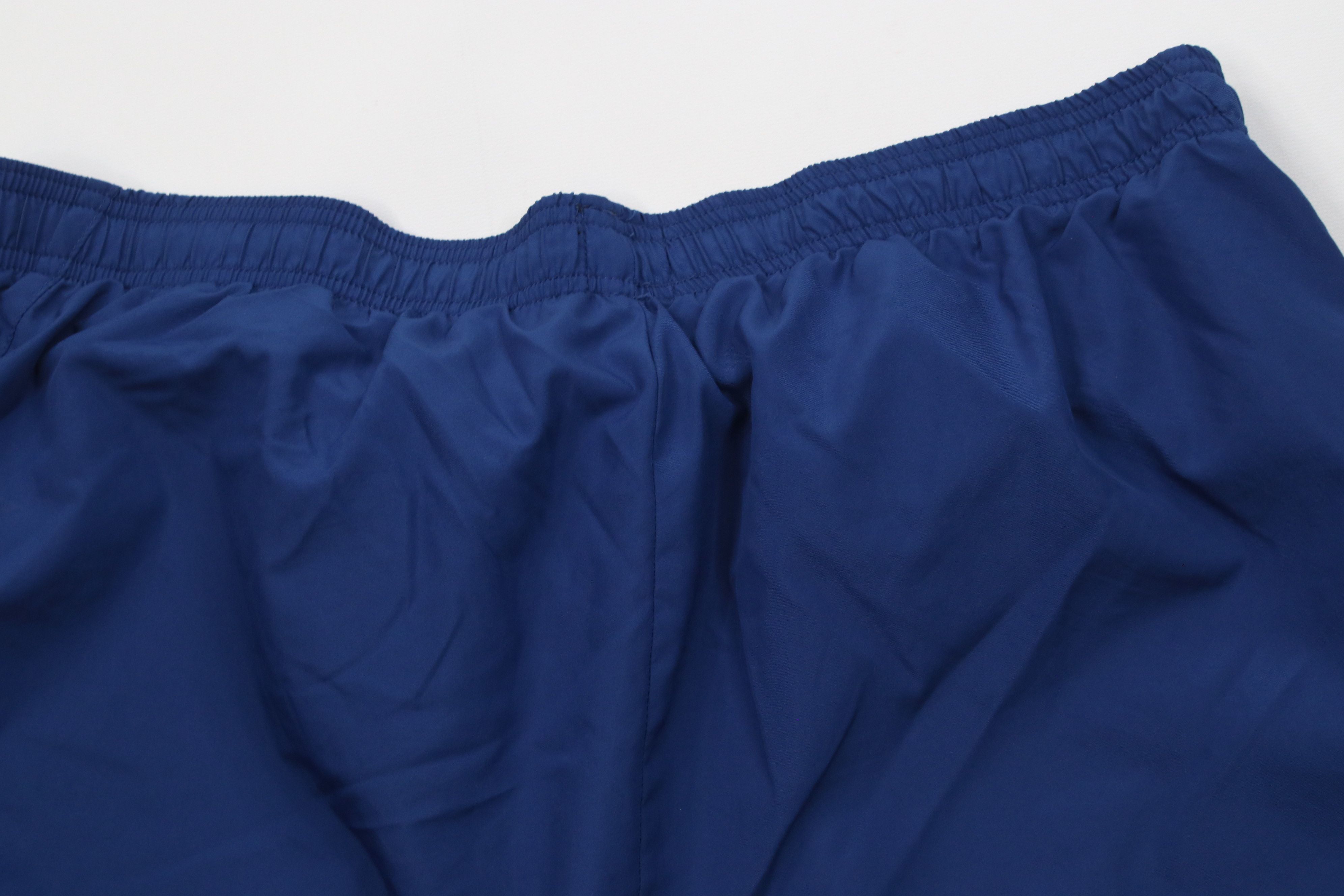 Champion Vintage 90s Y2K Champion Logo Running Jogging Soccer Shorts Size US 38 / EU 54 - 9 Thumbnail