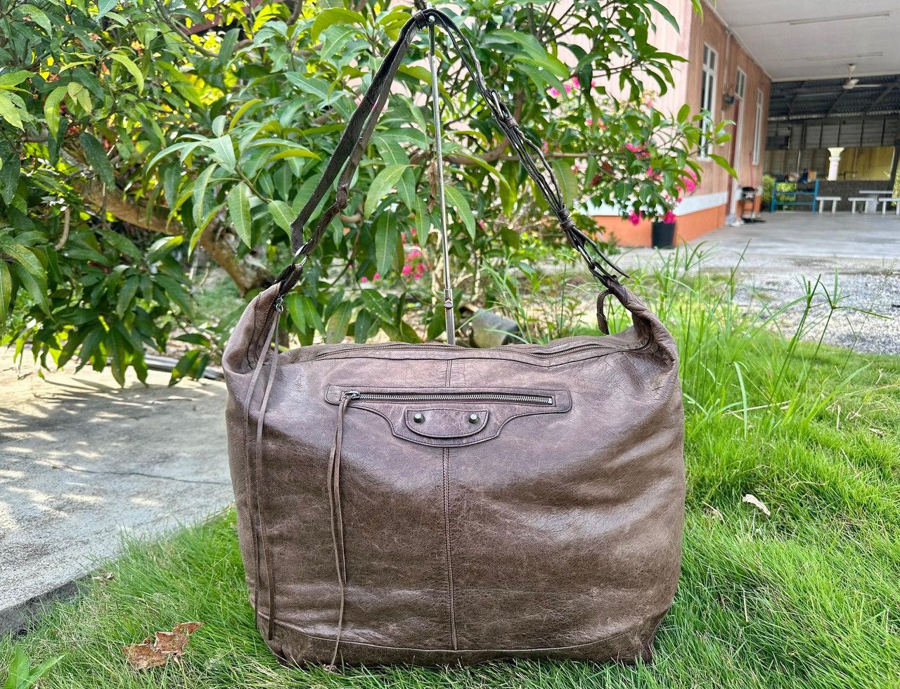 Balenciaga Authentic Balenciaga Motocross Classic Courier XL Hobo Bag Size ONE SIZE - 1 Thumbnail