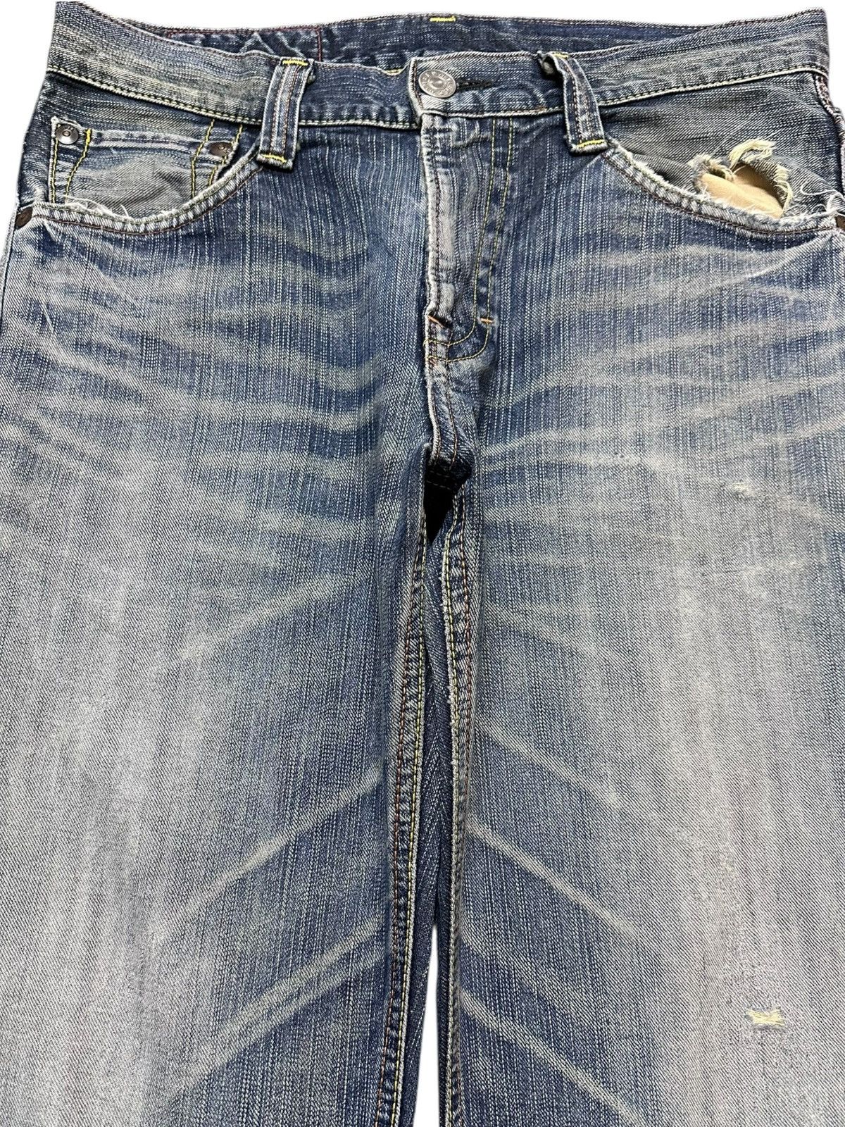 Edwin Vintage Edwin BT5011 Faded Whiskers Grunge Denim Size US 33 - 2 Thumbnail
