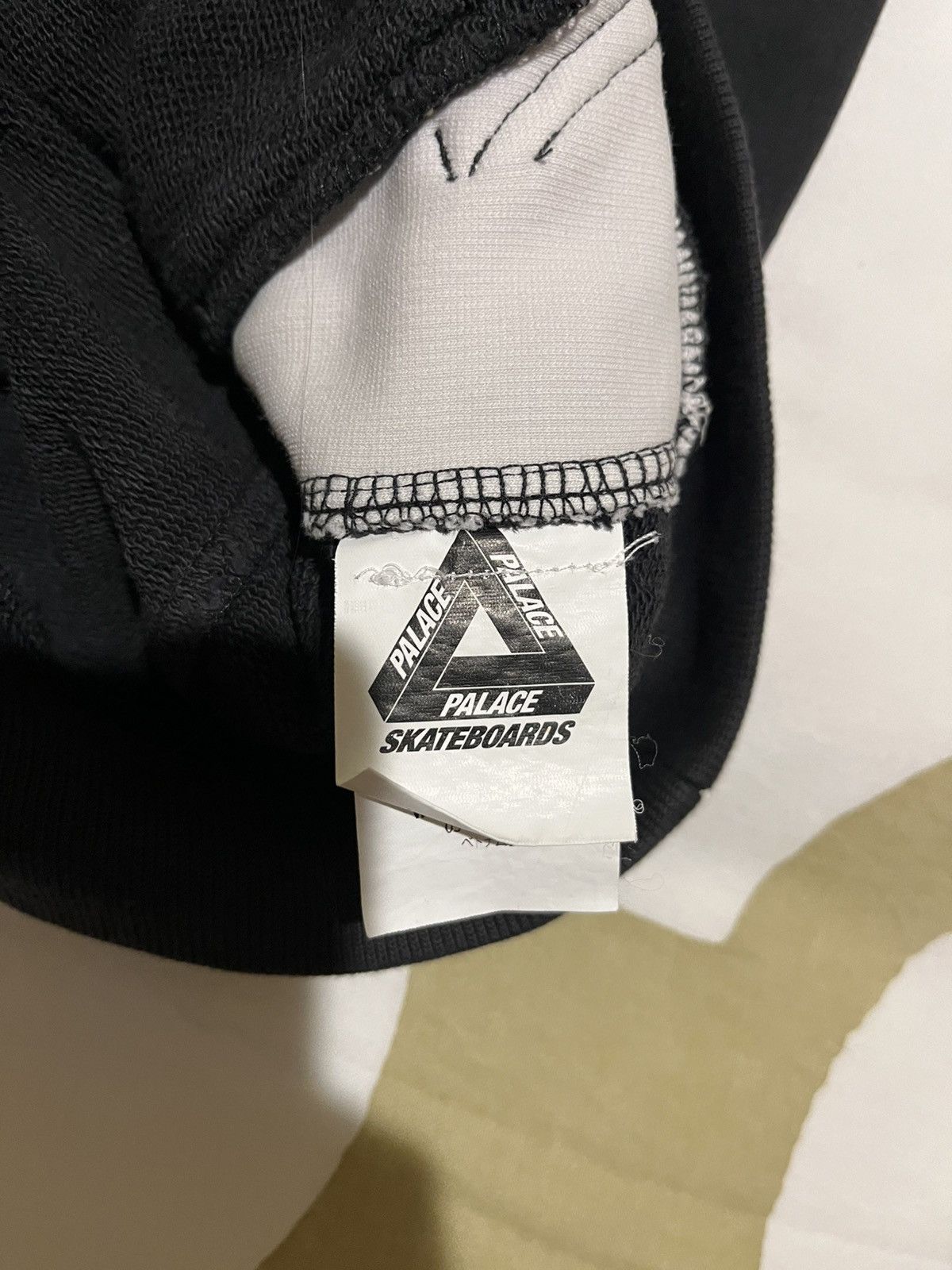 Palace Palace In-certi hoodie Size US S / EU 44-46 / 1 - 3 Thumbnail