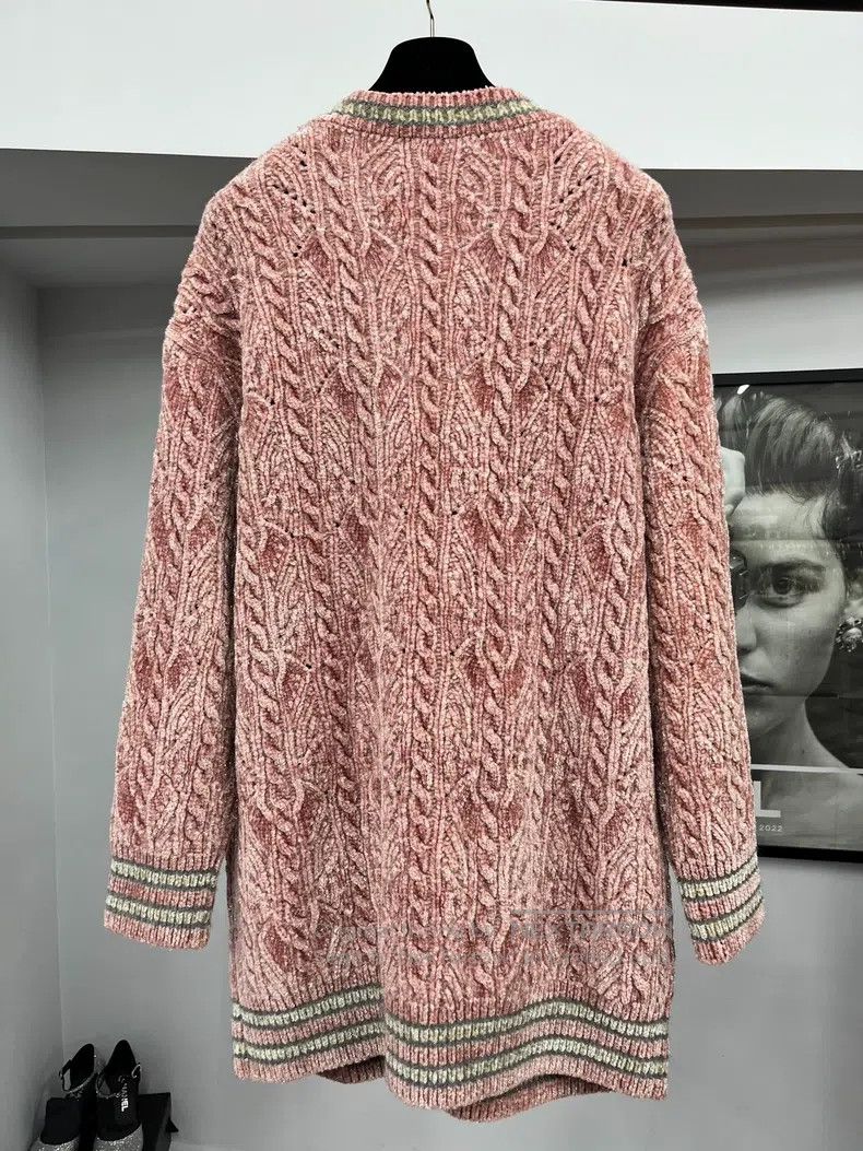 Chanel Chanel Pink velvet medium-length cardigan coat Size XS / US 0-2 / IT 36-38 - 3 Thumbnail