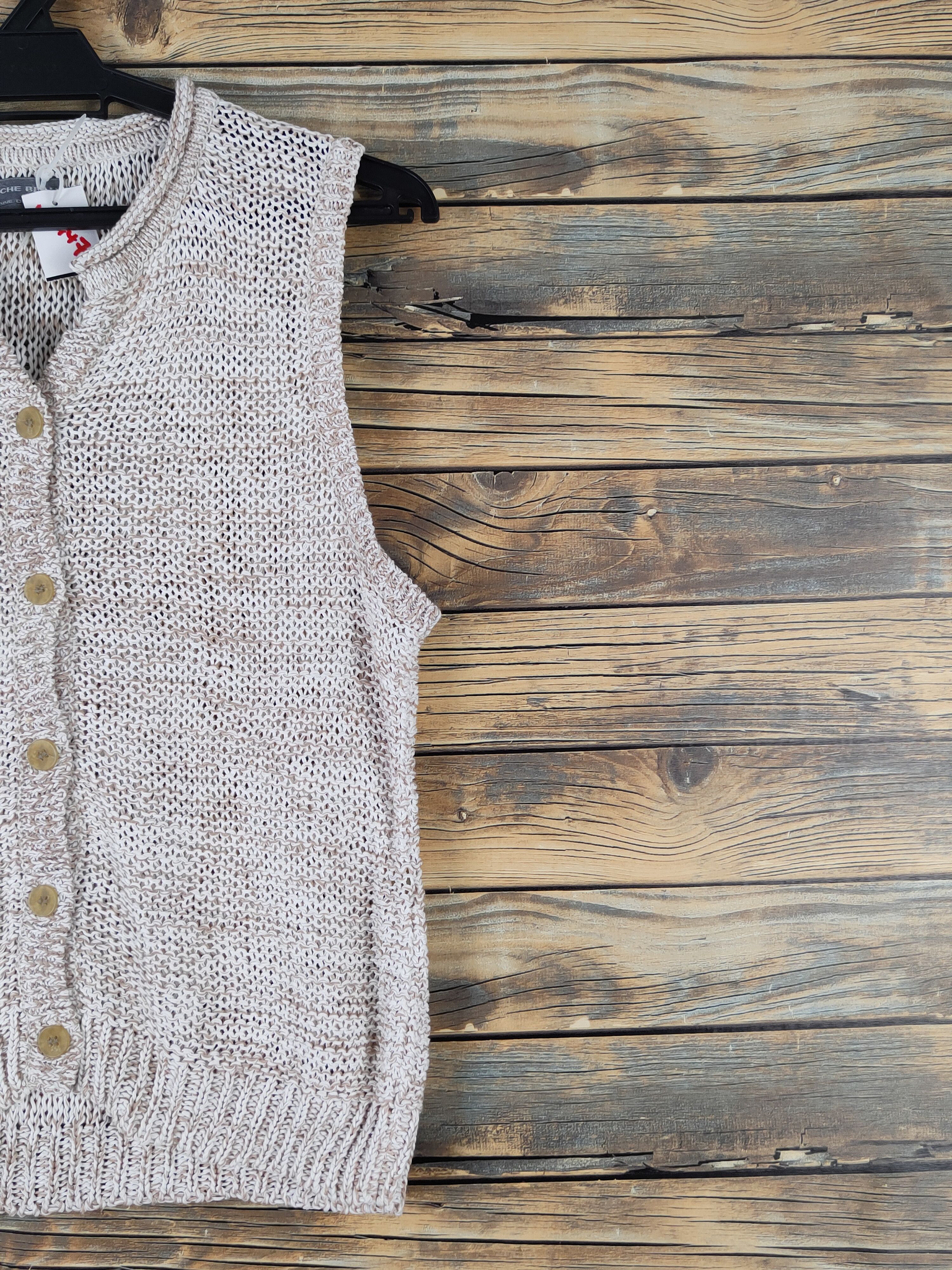 Aran Isles Knitwear Riche Beau Light Brown crochet meshnet Knitwear Vests #W1447 Size S / US 4 / IT 40 - 5 Thumbnail