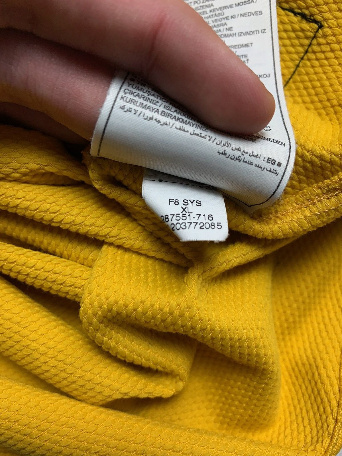 Vintage Vintage Nike Arsenal soccer jersey yellow size XS logo Size US XS / EU 42 / 0 - 8 Thumbnail