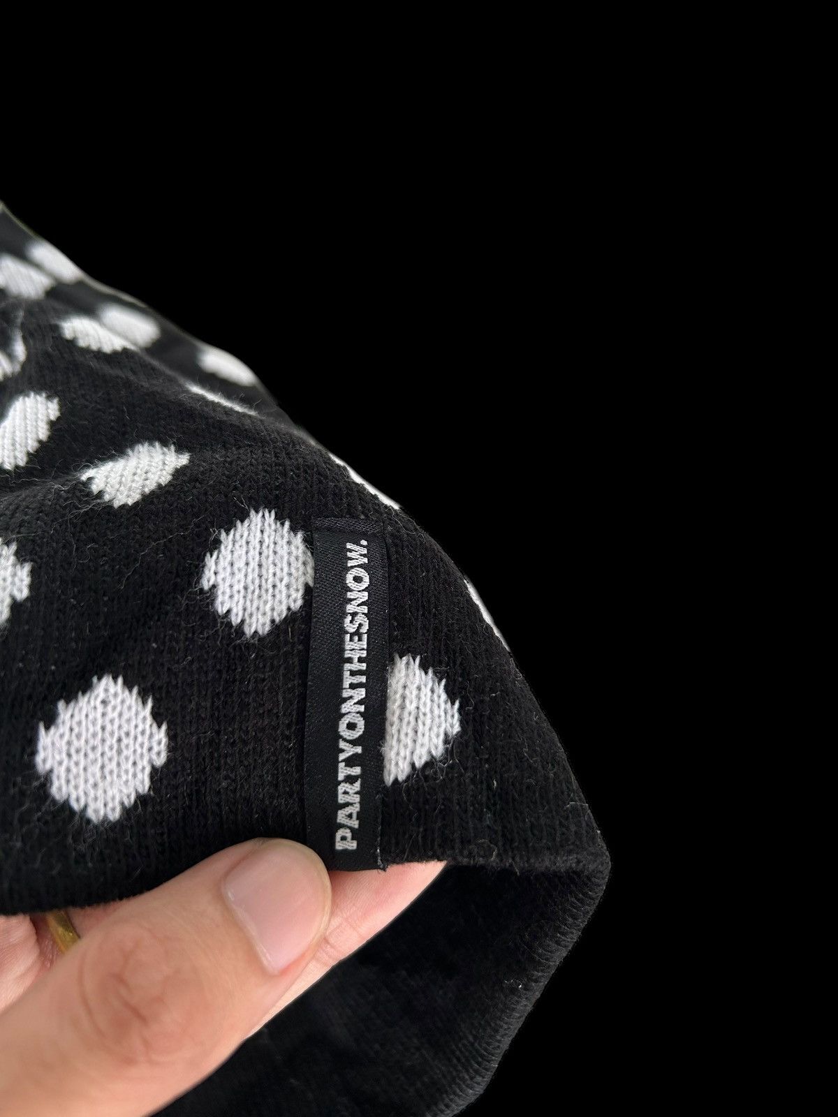 Japanese Brand × Kapital × Vintage Inspired by Walter Van Beirendonck Shark Fin Polkadot Beanie Size ONE SIZE - 9 Thumbnail