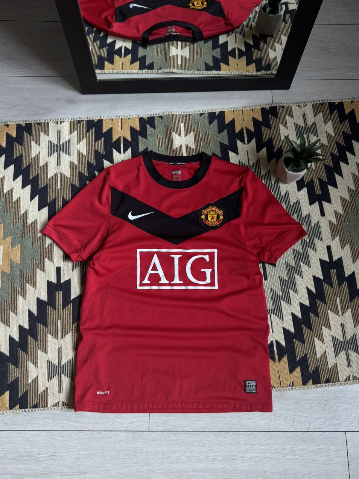 Nike Vintage Nike Manchester United 2009/10 Blockcore Jersey Size US S / EU 44-46 / 1 - 1 Thumbnail