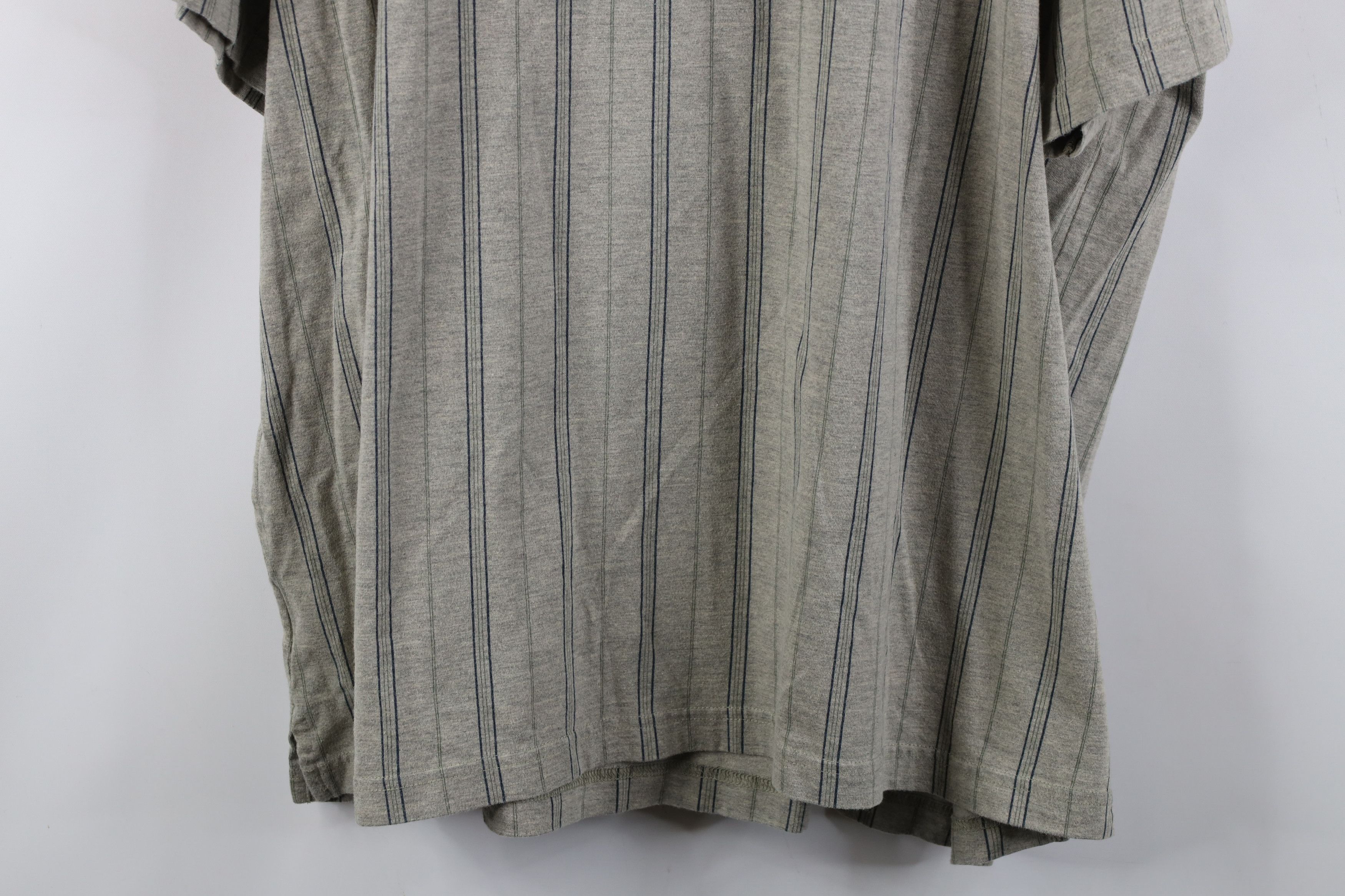 Vintage Vintage 90s Streetwear Short Sleeve T-Shirt Earth Tone Size US XXL / EU 58 / 5 - 10 Thumbnail