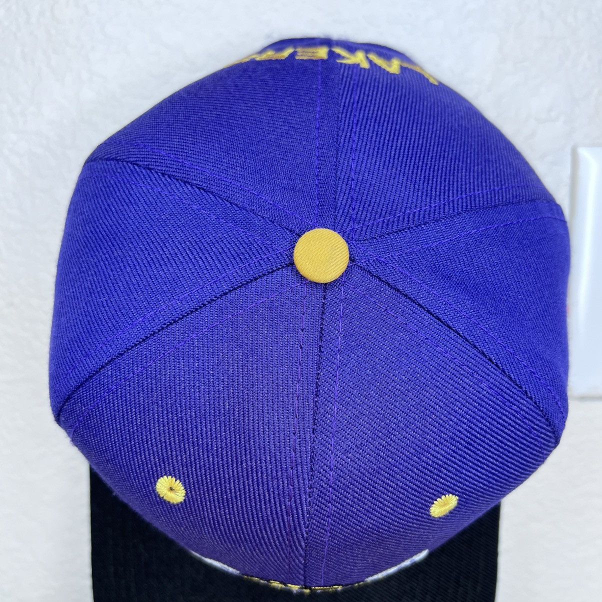 NBA Vintage 90s NBA Los Angeles Lakers AJD Embroidered Snapback Size ONE SIZE - 8 Thumbnail