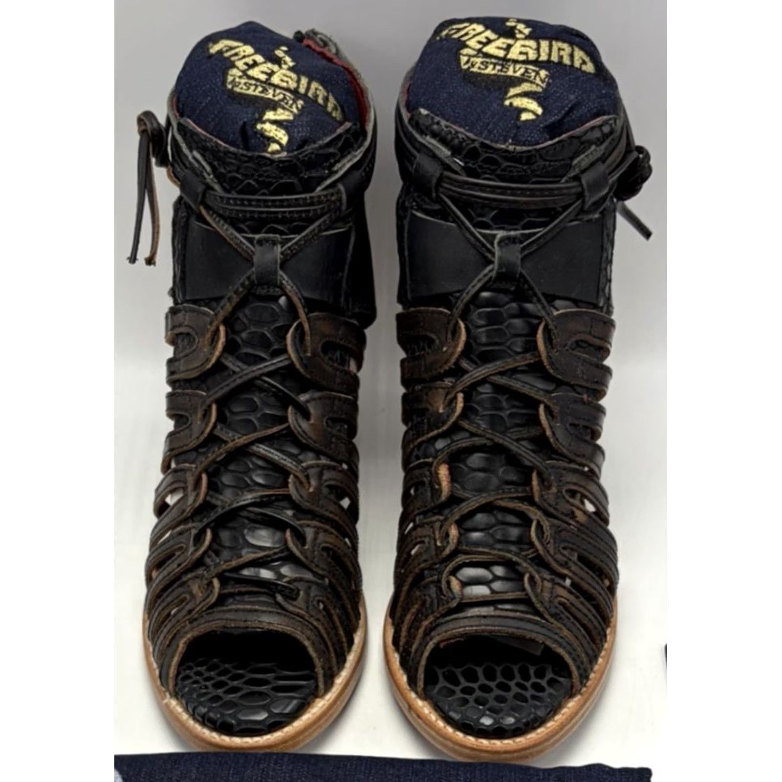 FREEBIRD Freebird by Steven Sandal Womens 9 Wazee Black Peep Toe Gladiator Boho Casual Size US 9 / IT 39 - 5 Thumbnail