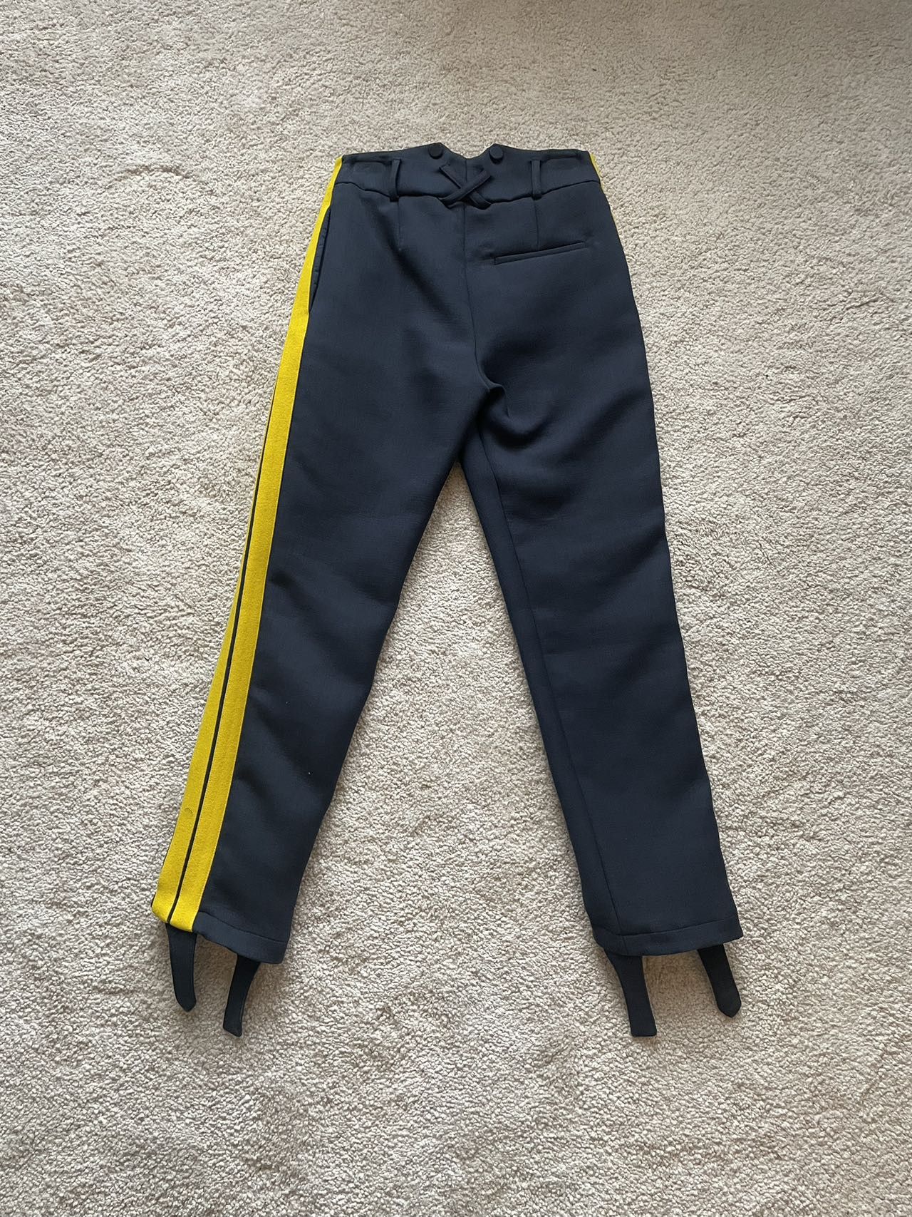Off-White Off-White Cropped Side Stripe Trousers Size 25" / US 0 / IT 36 - 2 Thumbnail