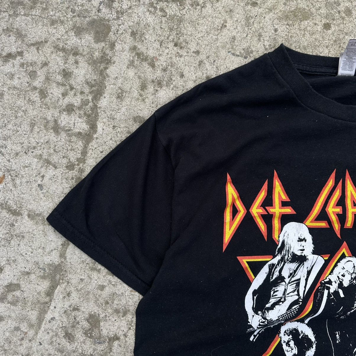 A$AP Rocky Vintage Adult Def Leppard T-shirts Big Logo Band Rock Y2K Size US L / EU 52-54 / 3 - 3 Thumbnail