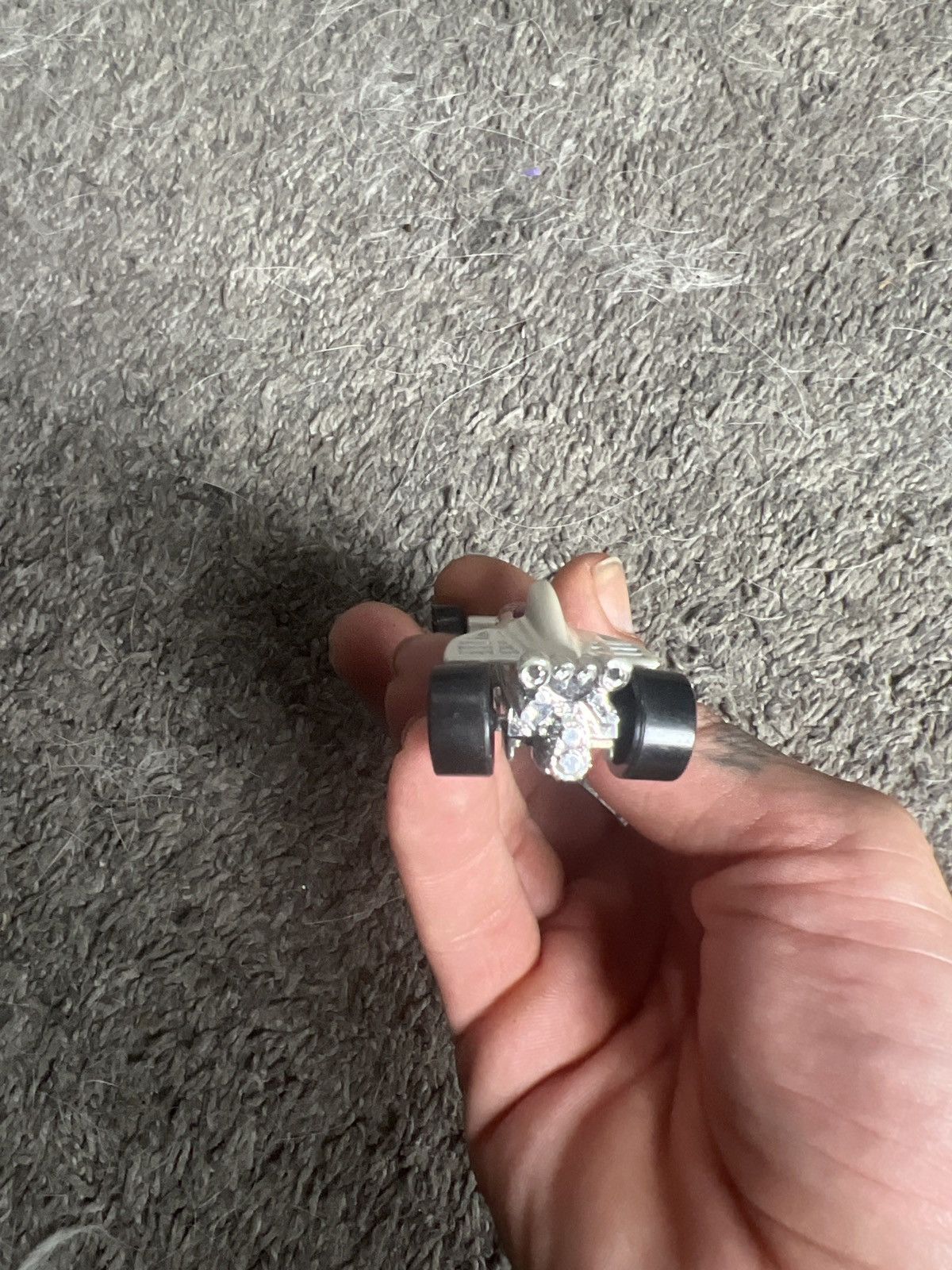 Vintage 2000 Hot Wheels Greased Lightnin’ Size ONE SIZE - 5 Thumbnail