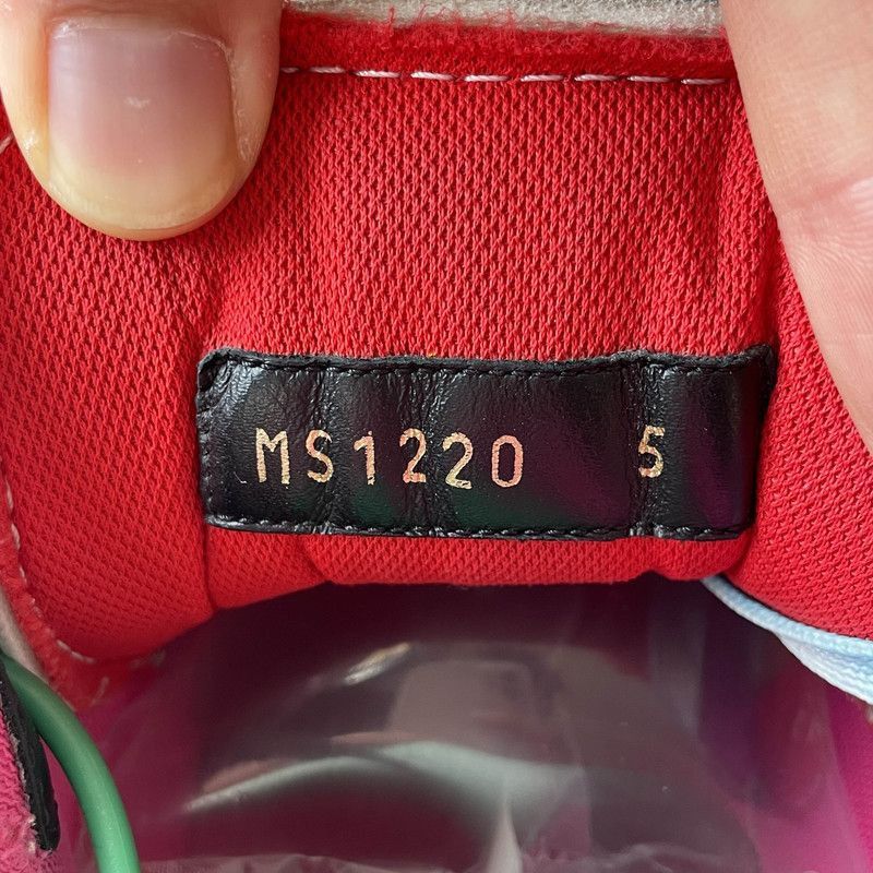 Louis Vuitton Louis Vuitton Sporty Low-Top Trainer Sneakers - Size US 6.5 / EU 39-40 - 5 Thumbnail